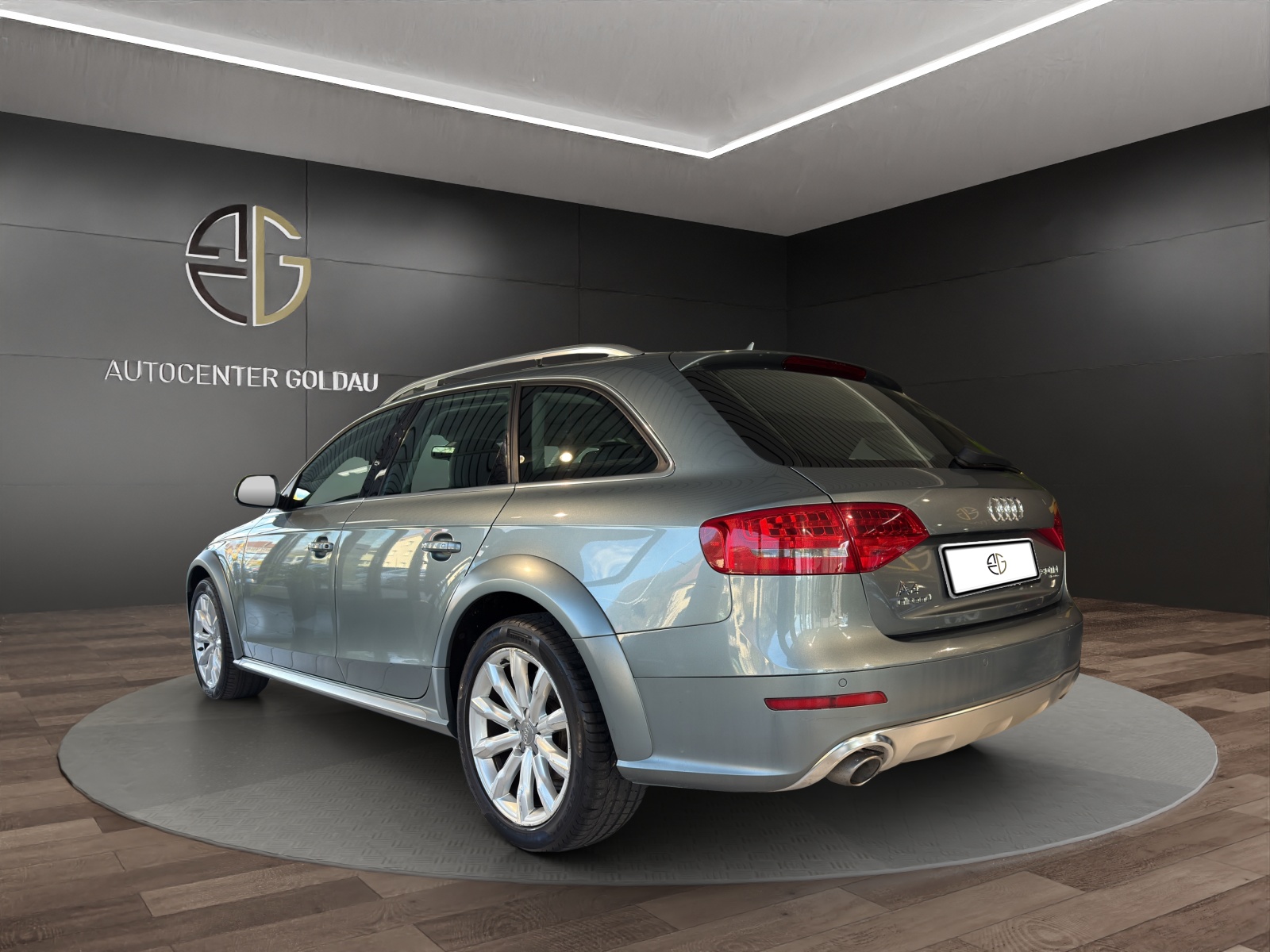 AUDI A4 allroad 3.0 TDI quattro S-tronic-showroom-element-1