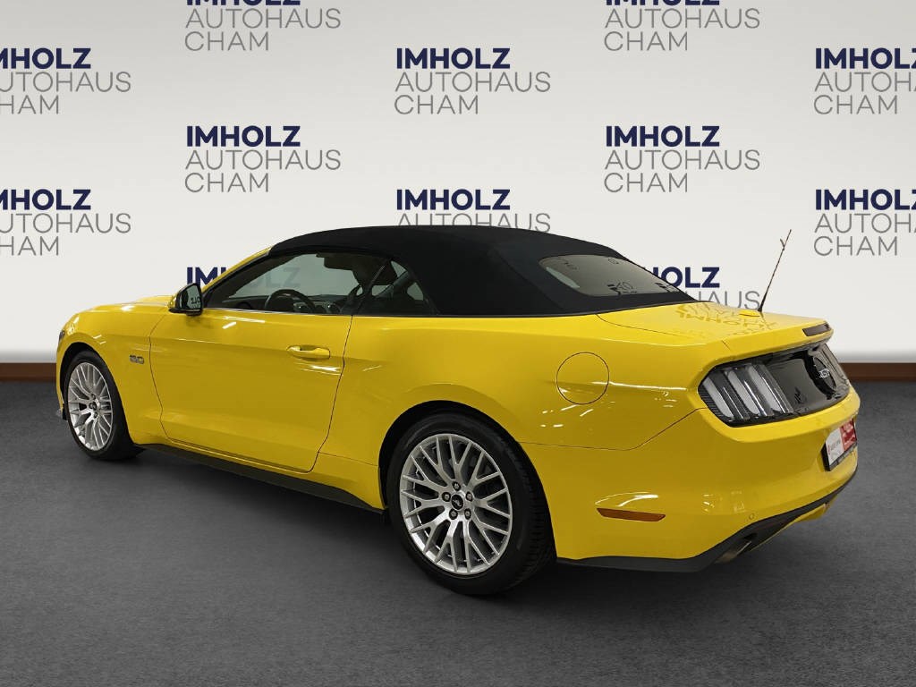 FORD Mustang Convertible 5.0 V8 GT-showroom-element-2