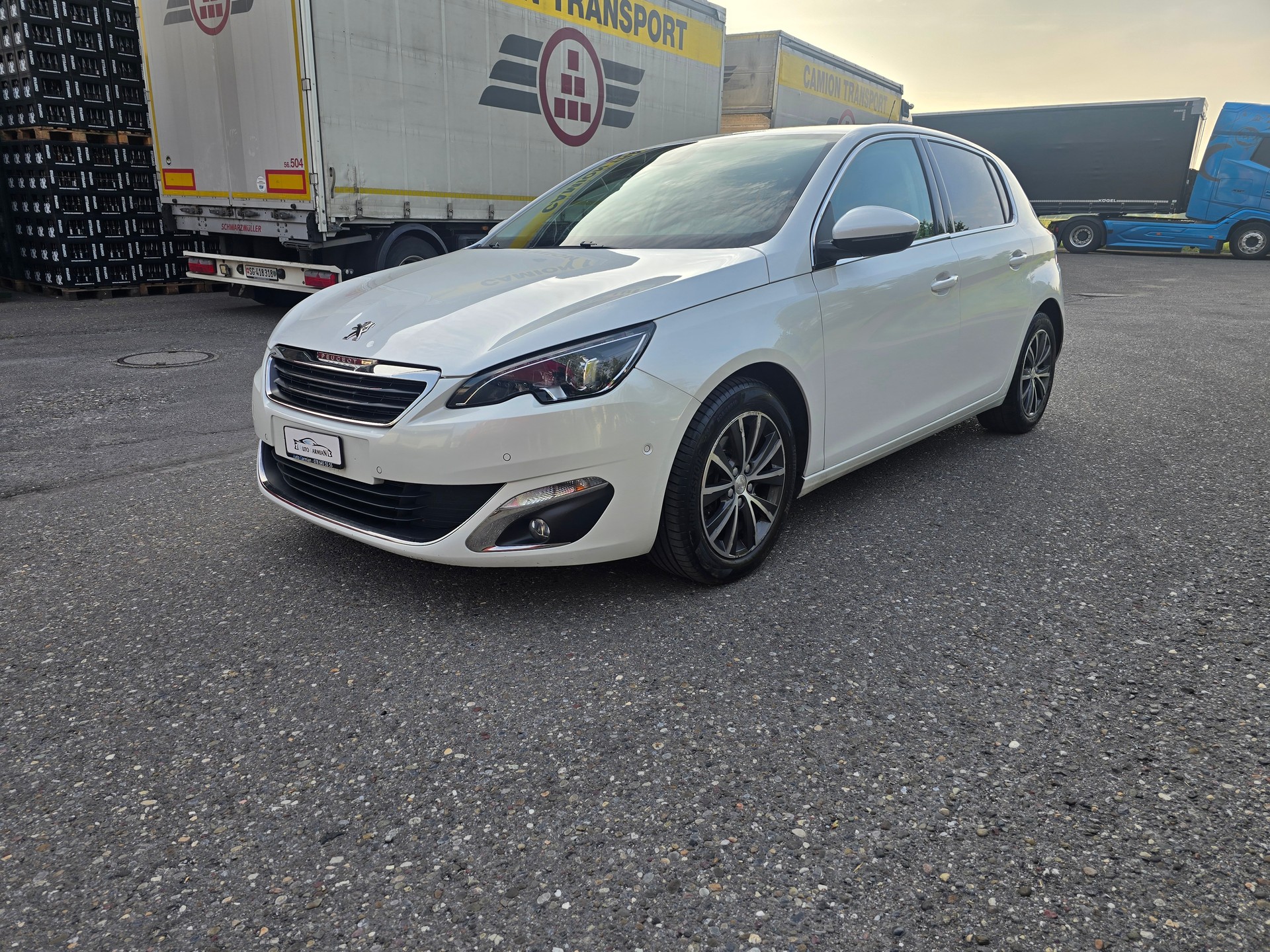PEUGEOT 308 1.2 THP Active Automatic-showroom-element-2