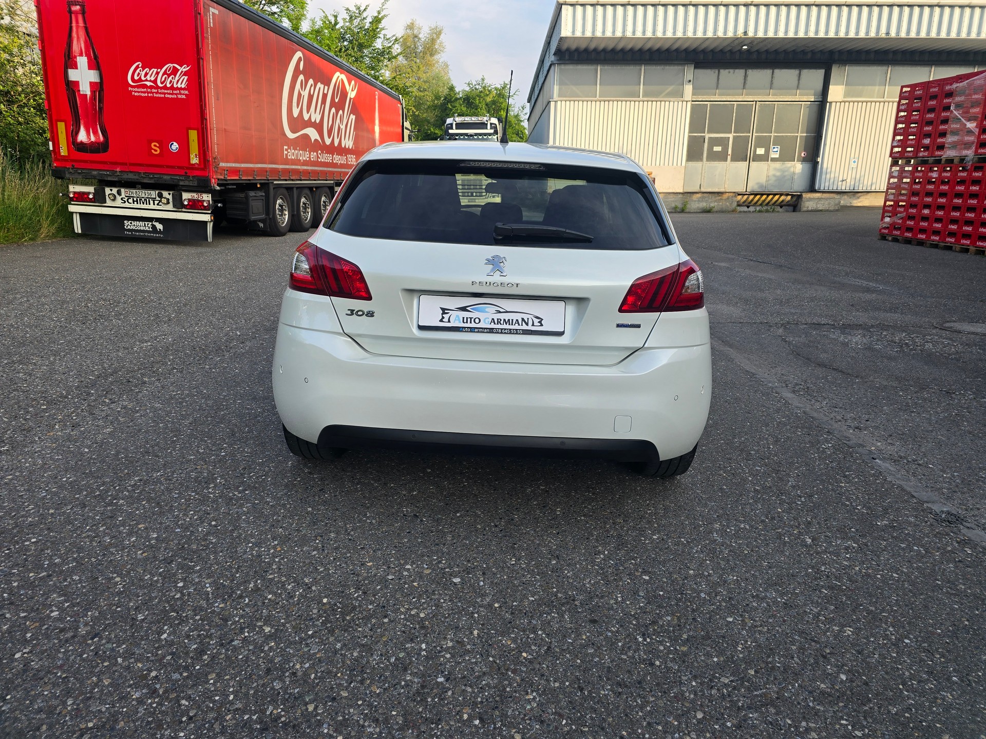 PEUGEOT 308 1.2 THP Active Automatic-showroom-element-3