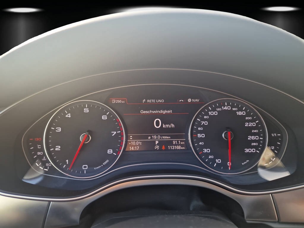 AUDI A7 Sportback 3.0 V6 TFSI quattro S-Tronic-image-13