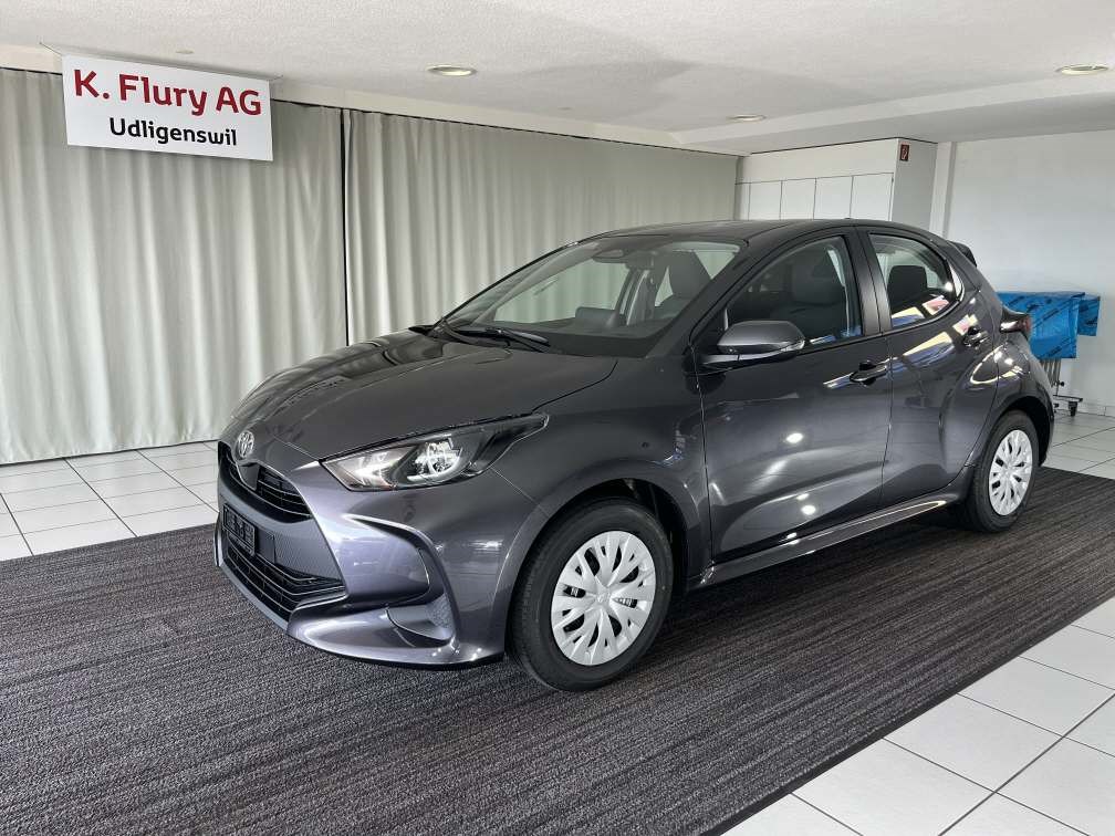 TOYOTA Yaris 1.5 (Kleinwagen) Toyota TOYOTA Yaris 1.5 (Kleinwagen)