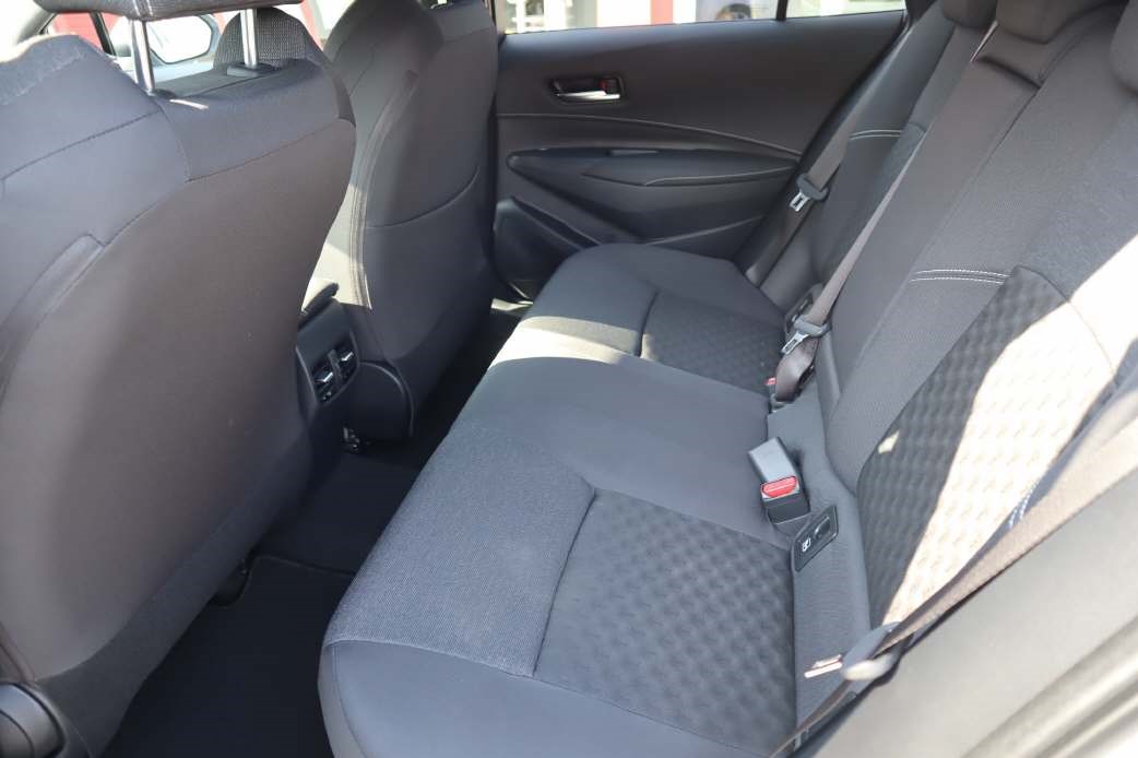 SUZUKI Swace 1.8 Compact Top Hybrid-image-8