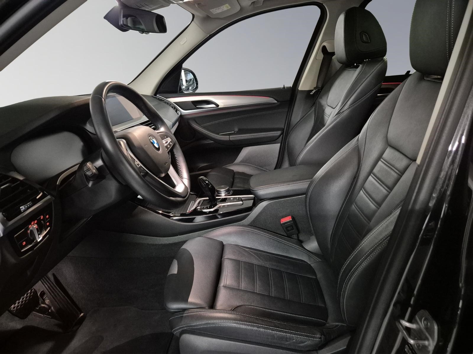 BMW X3 20d xDrive-showroom-element-3