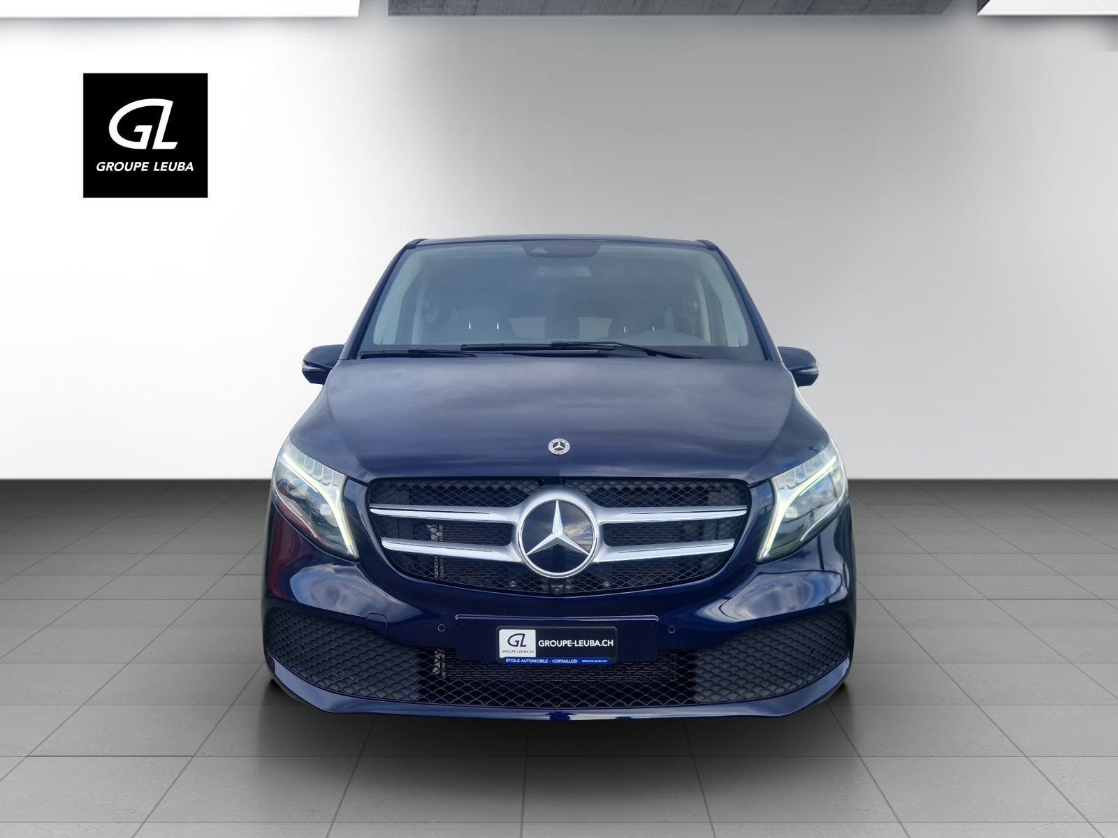 Image MERCEDES-BENZ V-220 V 220 d lang 4Matic 9G-Tronic