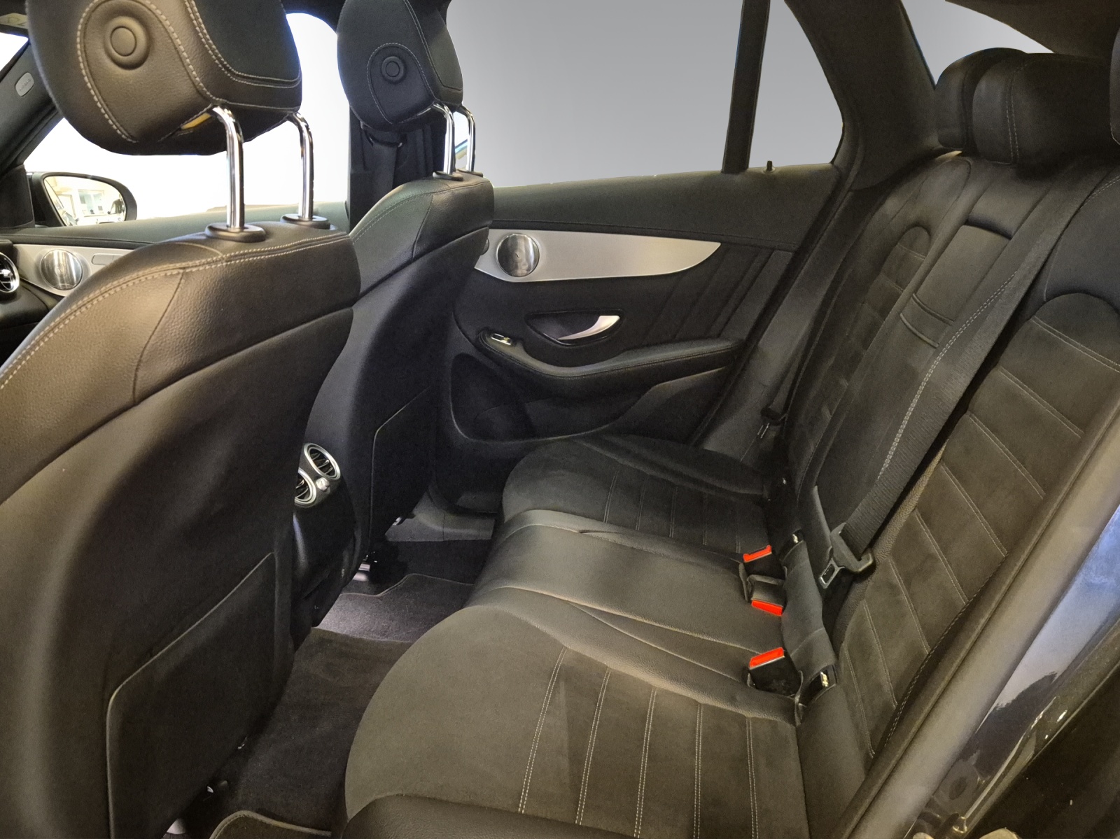 Image MERCEDES-BENZ GLC-220 GLC 220 d AMG Plus 4Matic