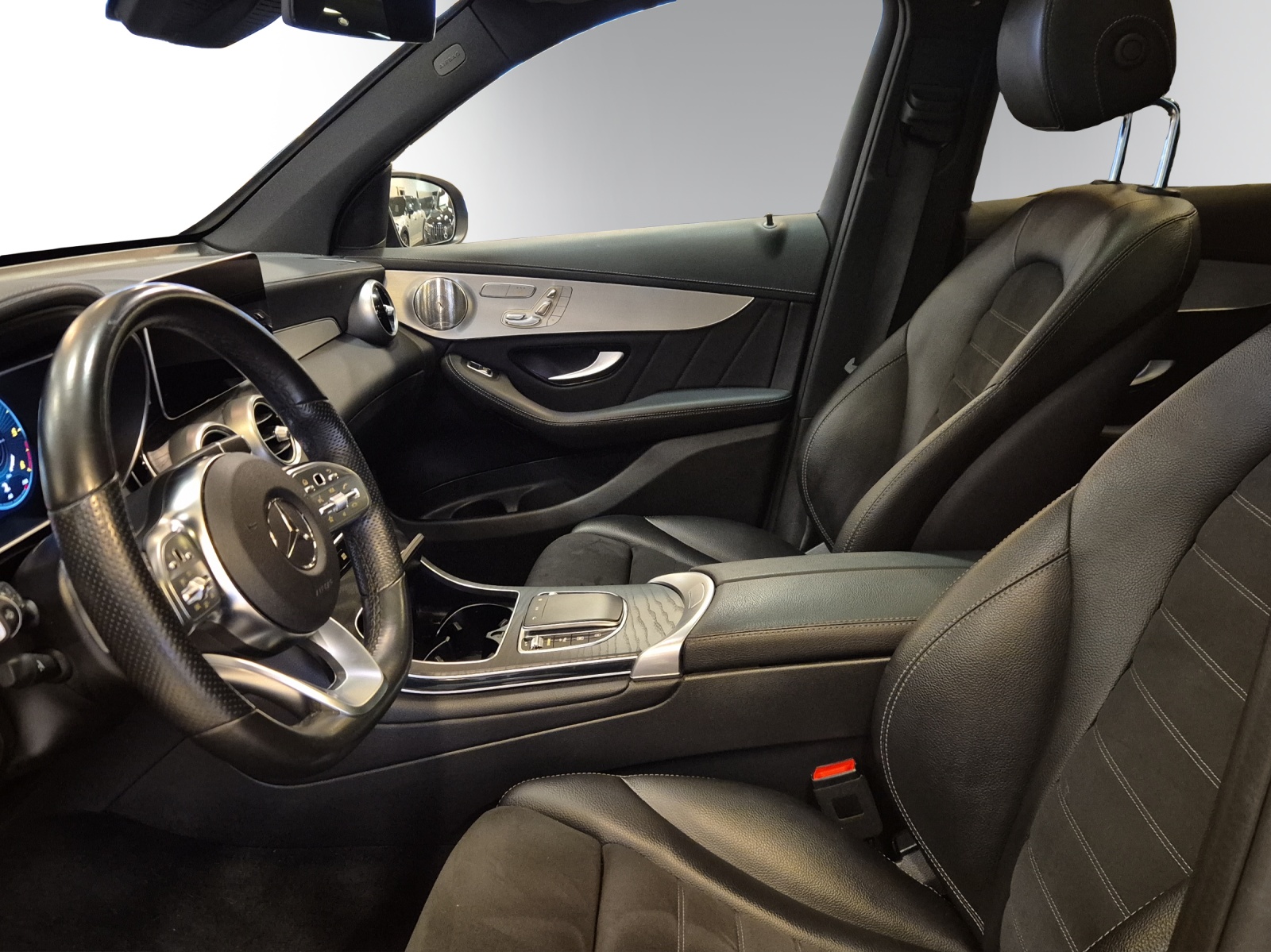 Image MERCEDES-BENZ GLC-220 GLC 220 d AMG Plus 4Matic