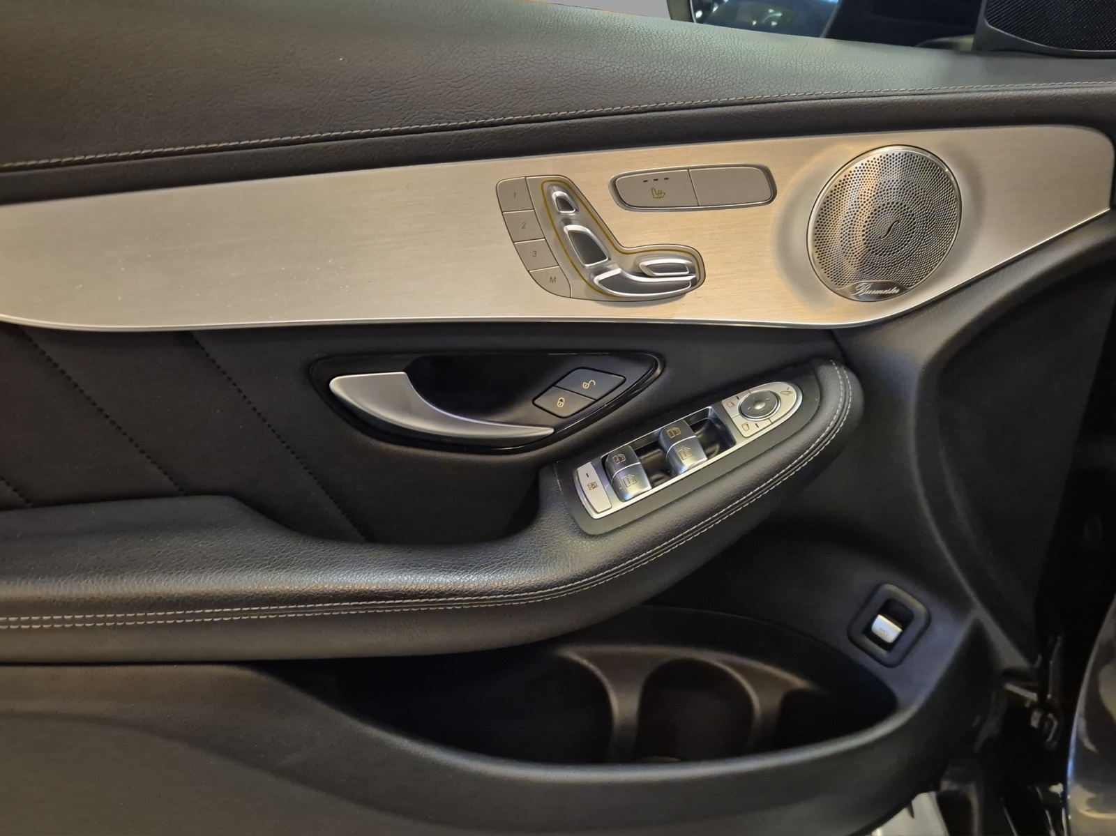 Image MERCEDES-BENZ GLC-220 GLC 220 d AMG Plus 4Matic