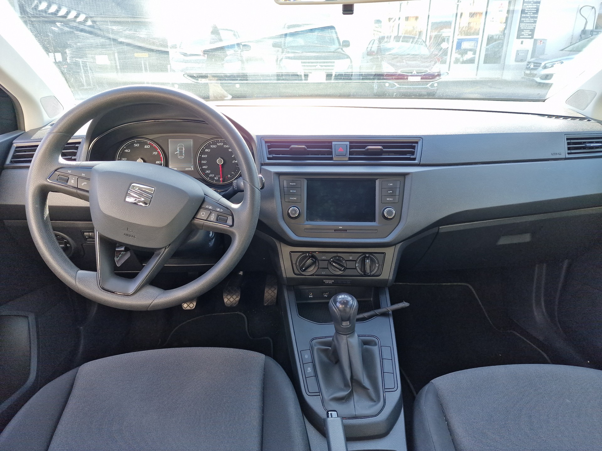 SEAT Ibiza 1.0 EcoTSI Reference-image-8