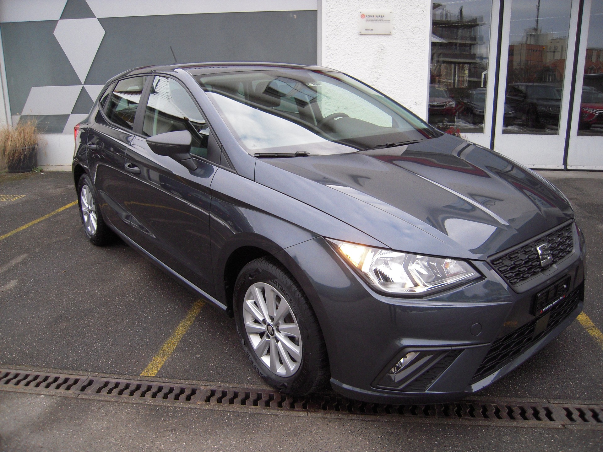 SEAT Ibiza 1.0 EcoTSI Reference-image-5