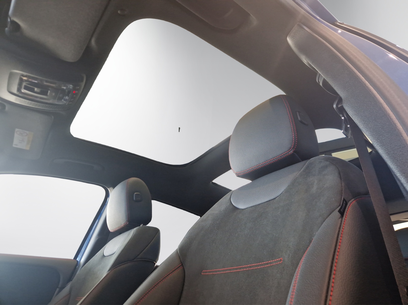 Image MERCEDES-BENZ GLA-200 GLA 200 Night Star 7G-D