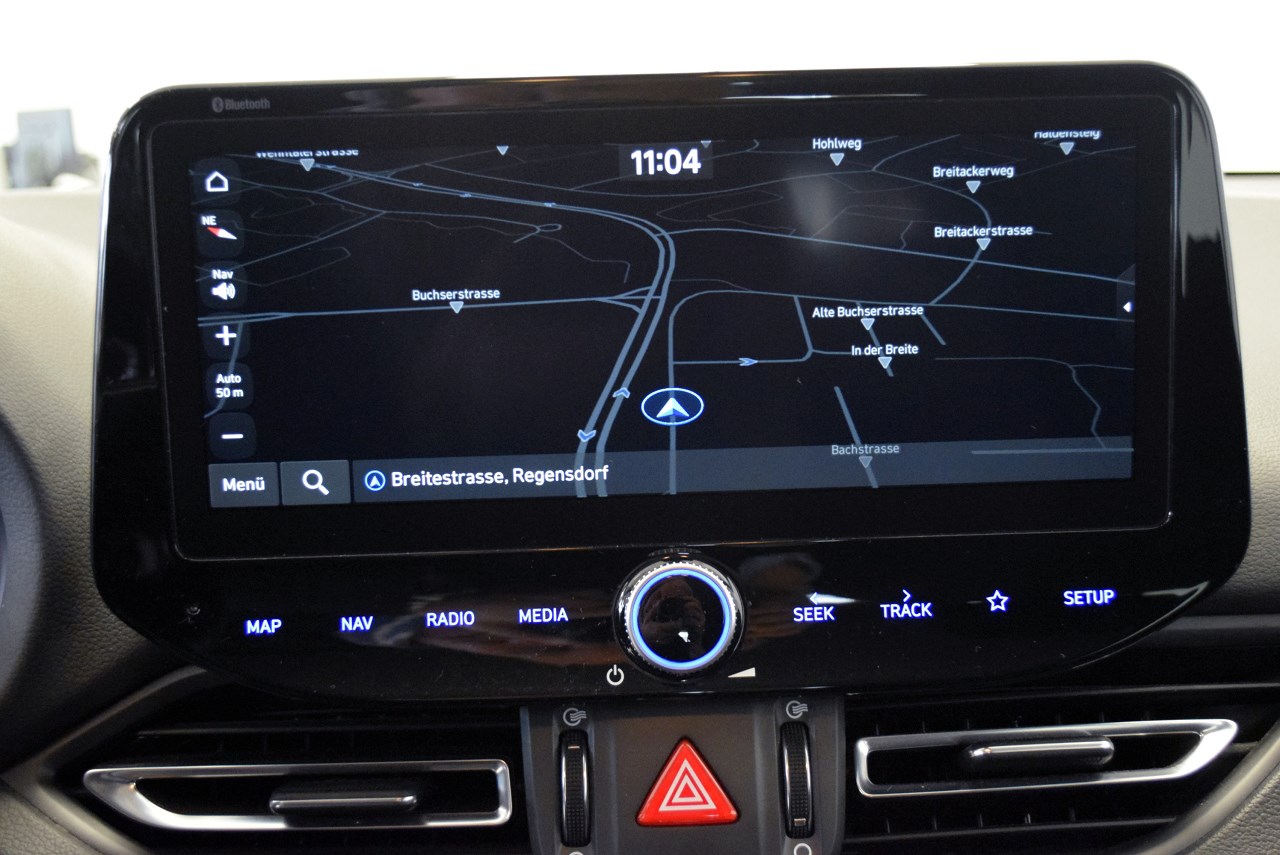 HYUNDAI i30 1.5 T-GDi Amplia-image-11