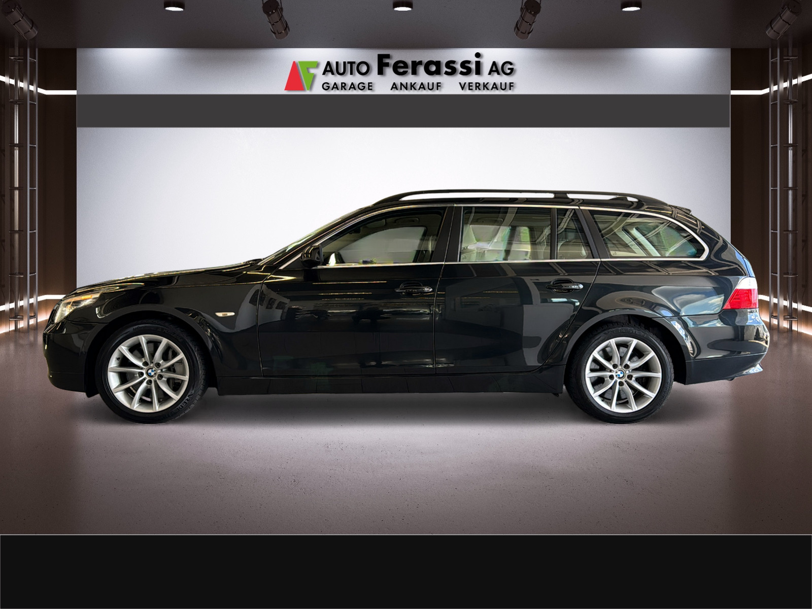 BMW 550i Touring Steptronic-showroom-element-1