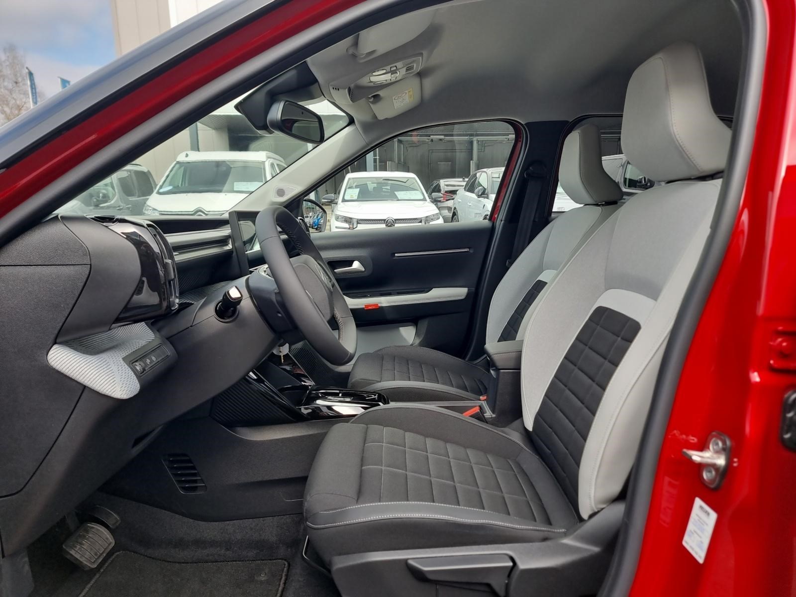CITROEN e-C3 Max-image-8