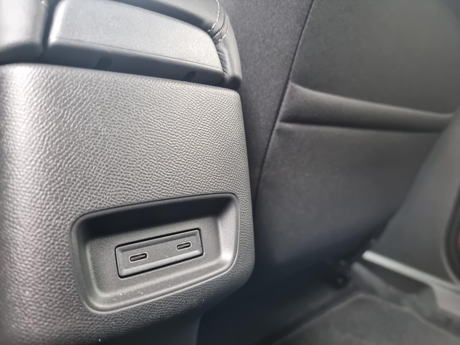 CITROEN e-C3 Max-image-23