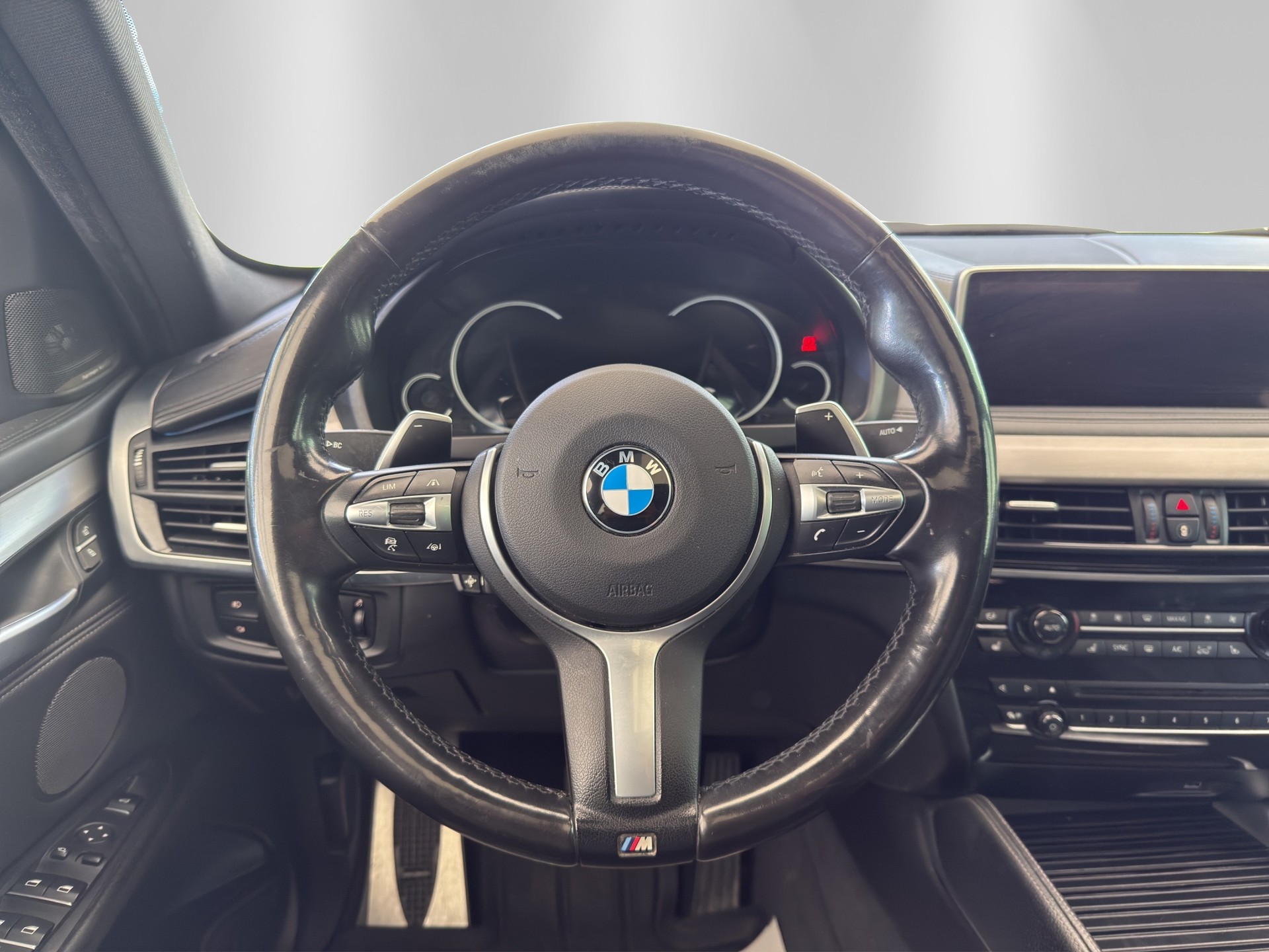 BMW X6 M50d Steptronic-image-10