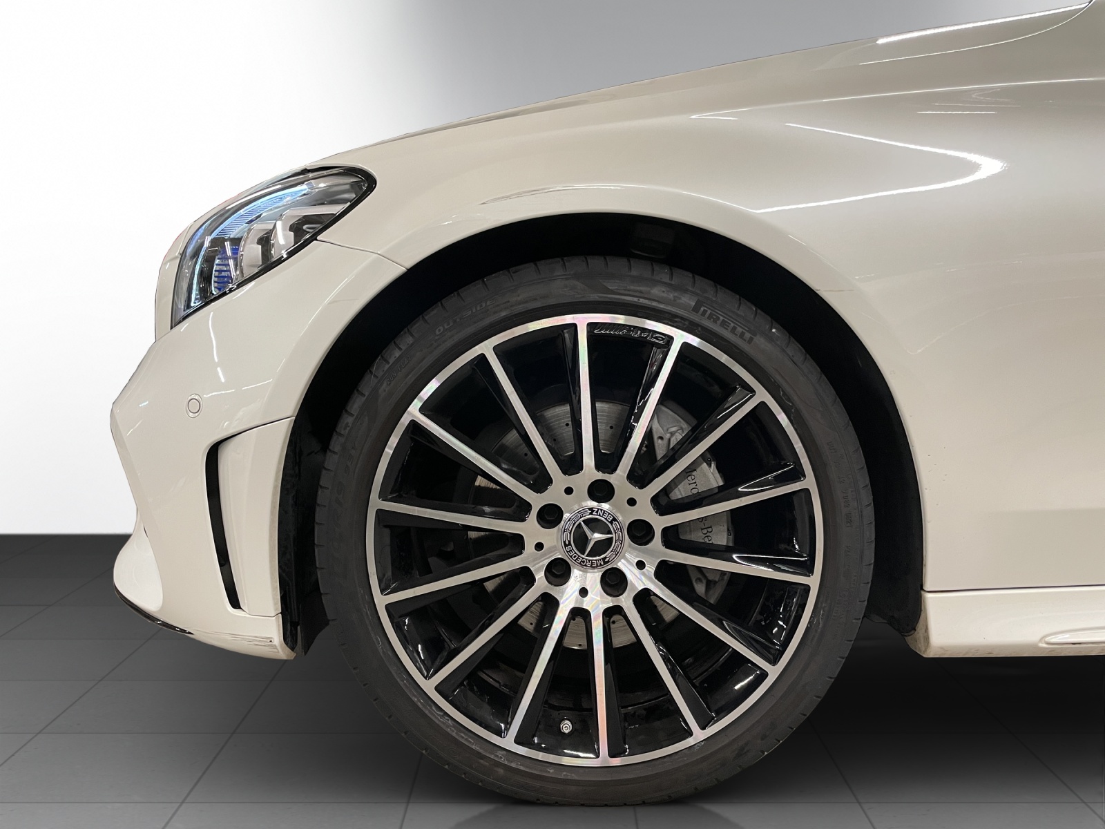 Image MERCEDES-BENZ C-200 C 200 AMG Line 4Matic