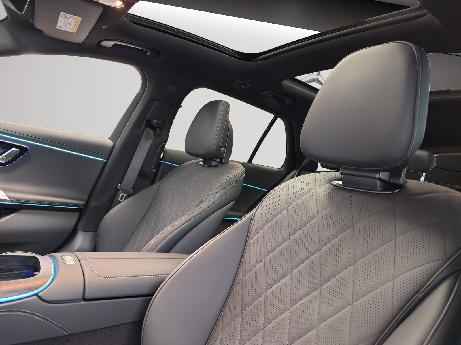 Image MERCEDES-BENZ E-220 E 220 d T 4Matic 9G-Tronic