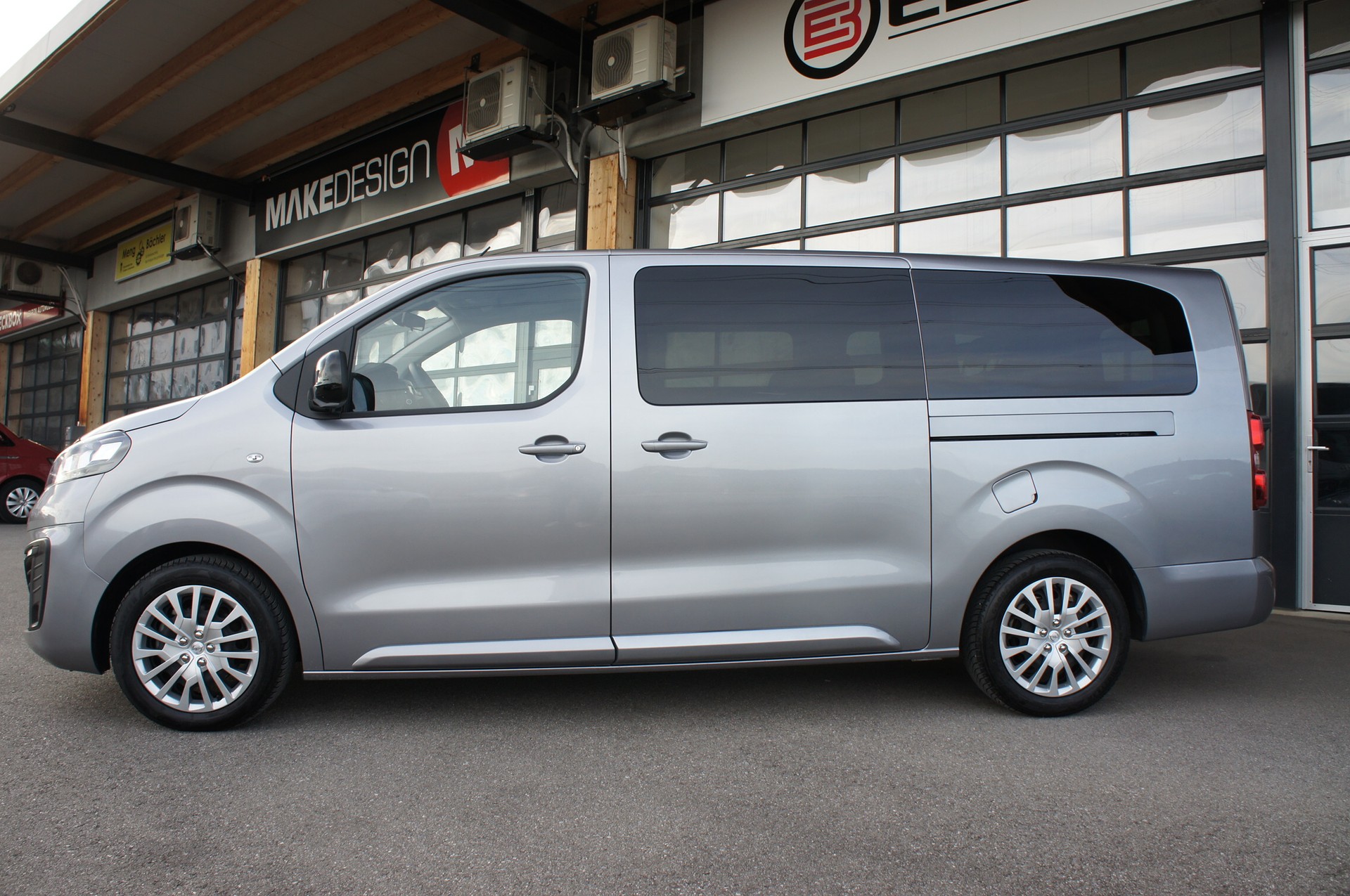 OPEL Zafira Life 2.0 CDTI Business Edition L Automatik-showroom-element-1