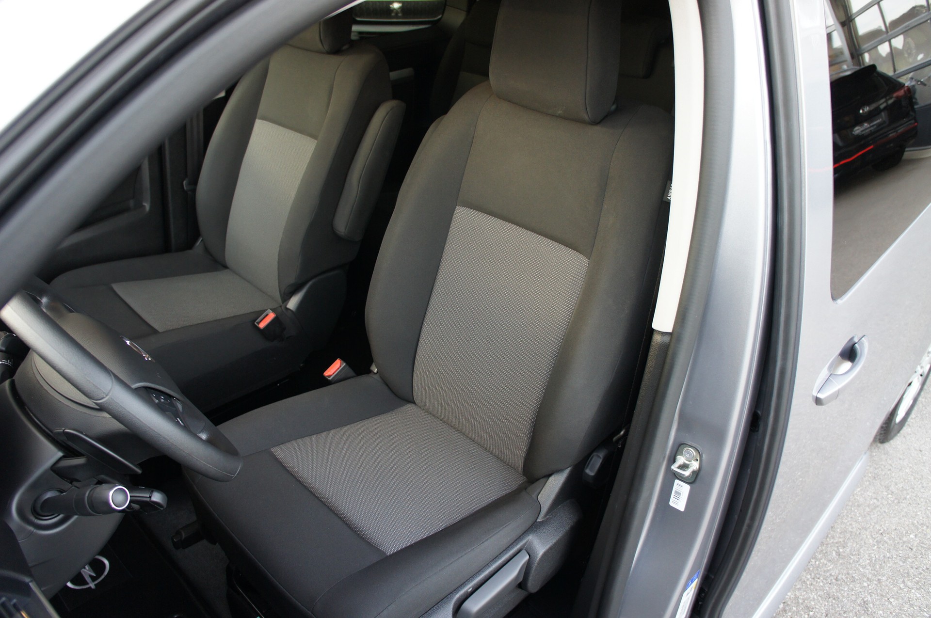 OPEL Zafira Life 2.0 CDTI Business Edition L Automatik-image-14