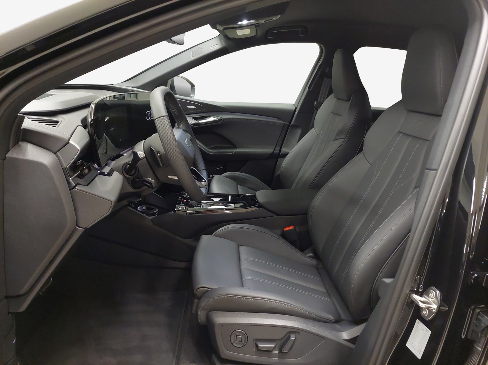 AUDI Q6 e-tron quattro-image-7