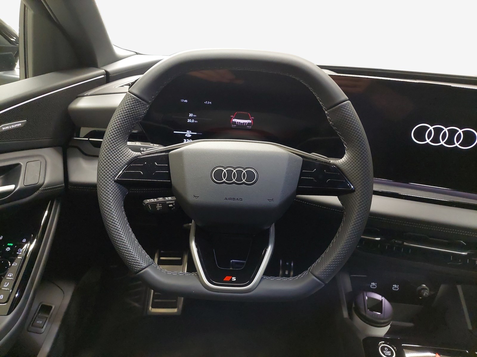 AUDI Q6 e-tron quattro-image-9