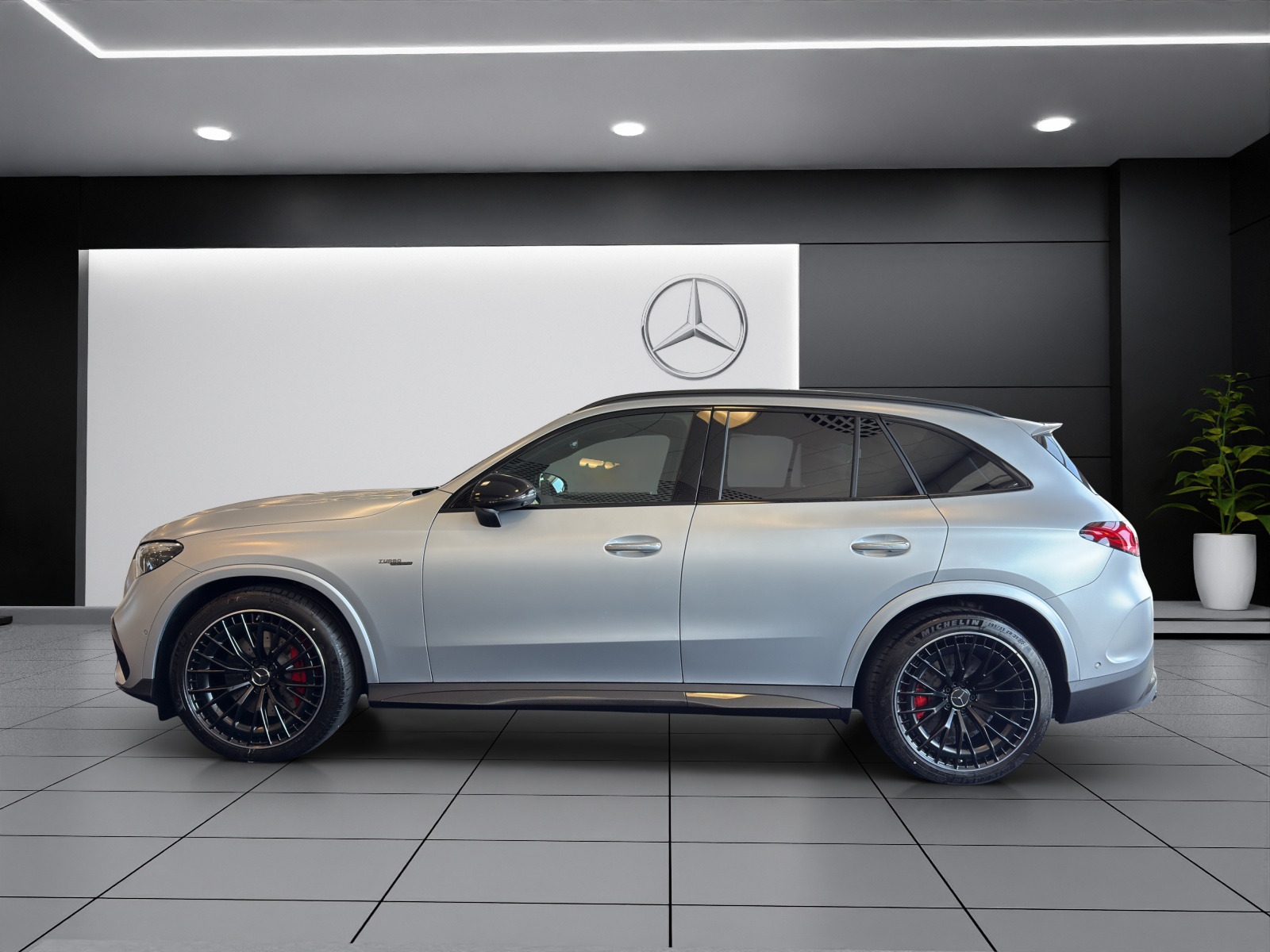 MERCEDES-BENZ GLC 43 AMG Executive Edition 4Matic 9G-Tronic-showroom-element-2