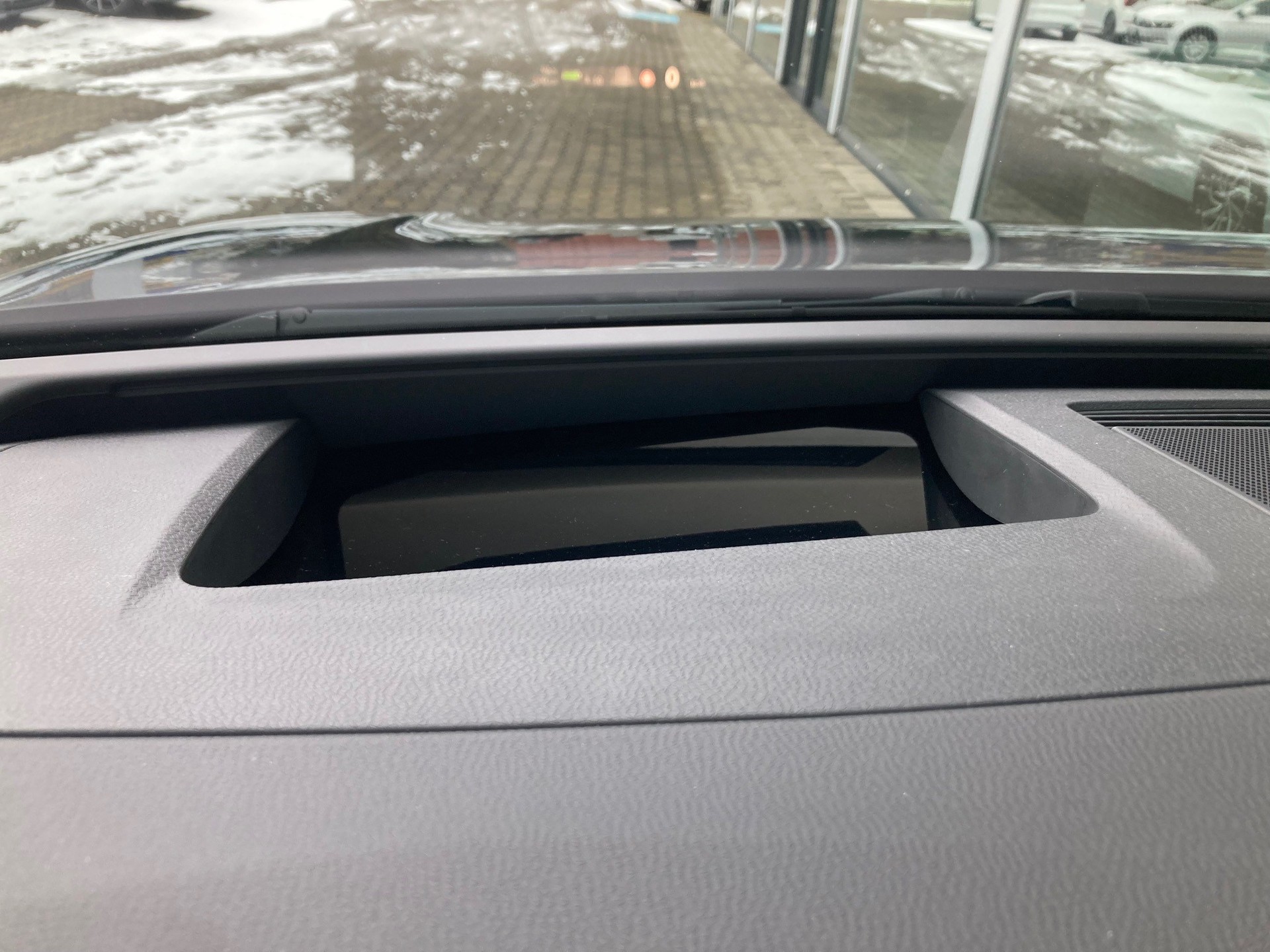 VW ID.7 Pro 77 kWh-image-15