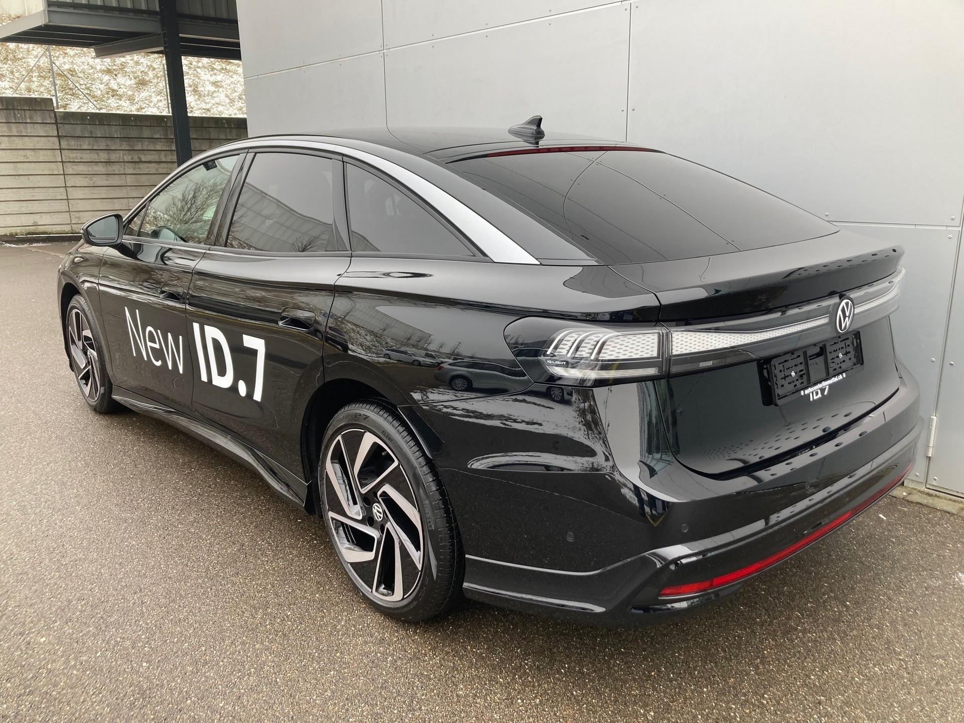 VW ID.7 Pro 77 kWh-image-3
