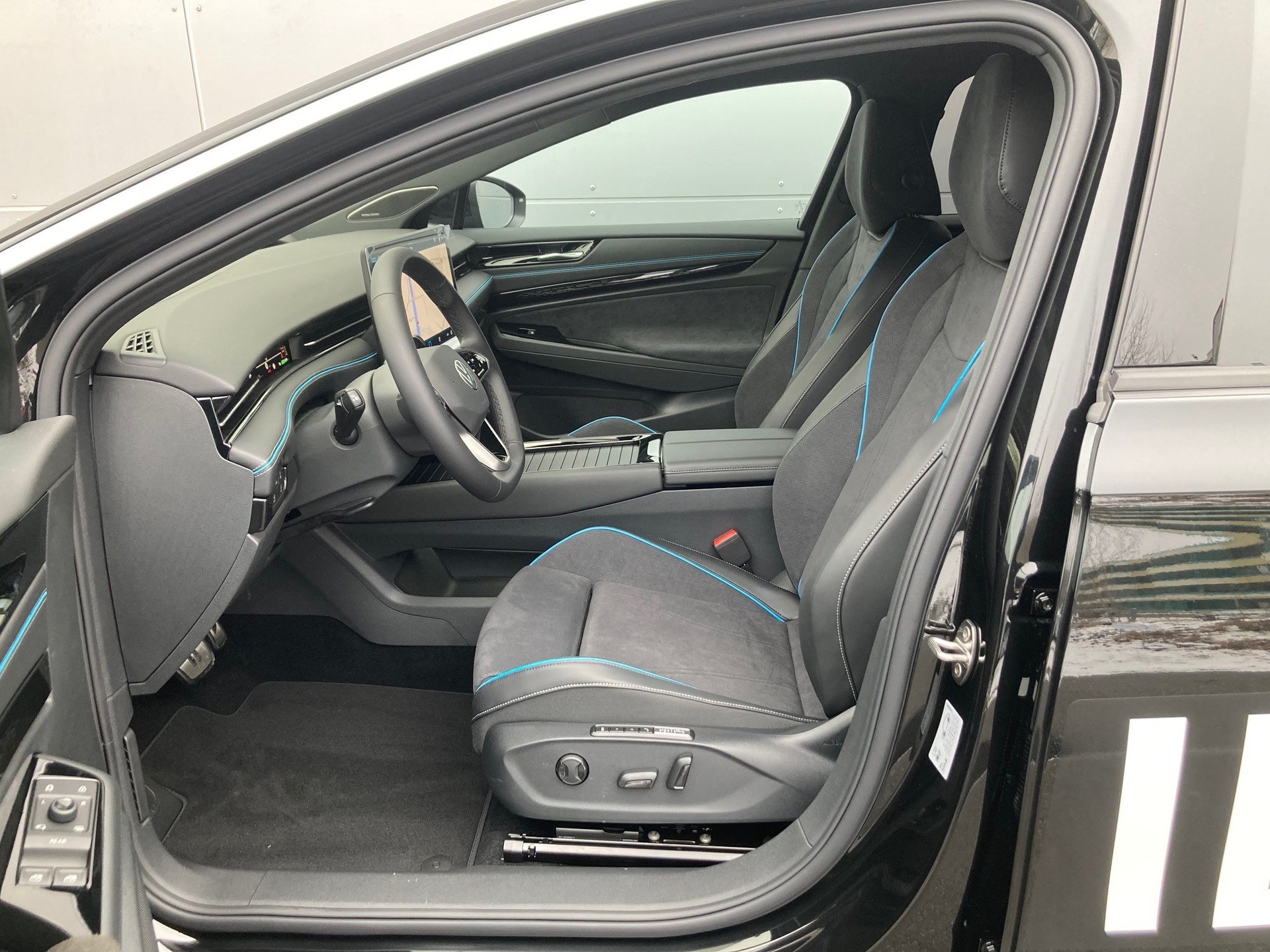 VW ID.7 Pro 77 kWh-image-7