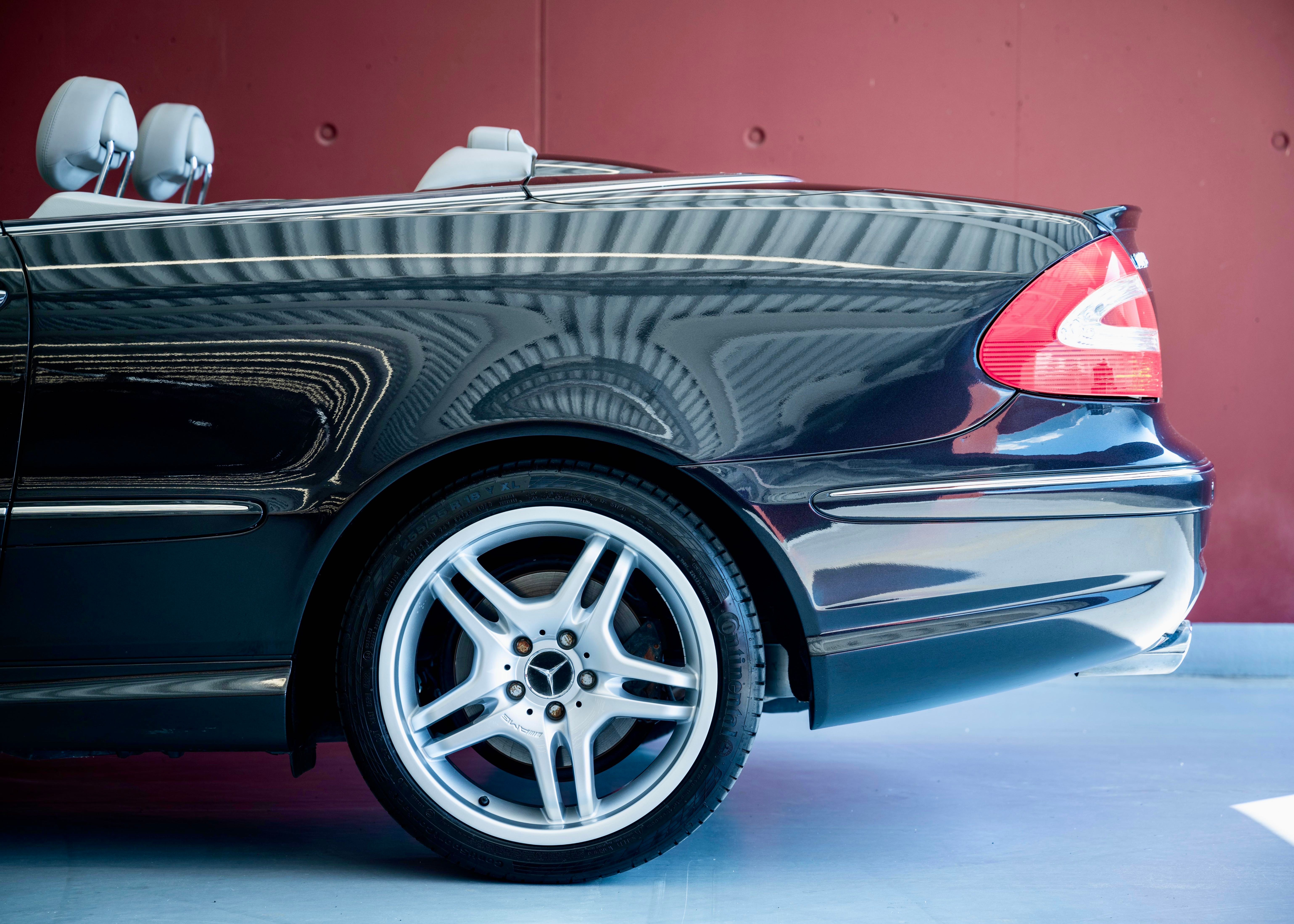 Image MERCEDES-BENZ CLK-55-AMG CLK 55 AMG Avantgarde (1st hand Swiss car, full Mercedes history) - SOLD !