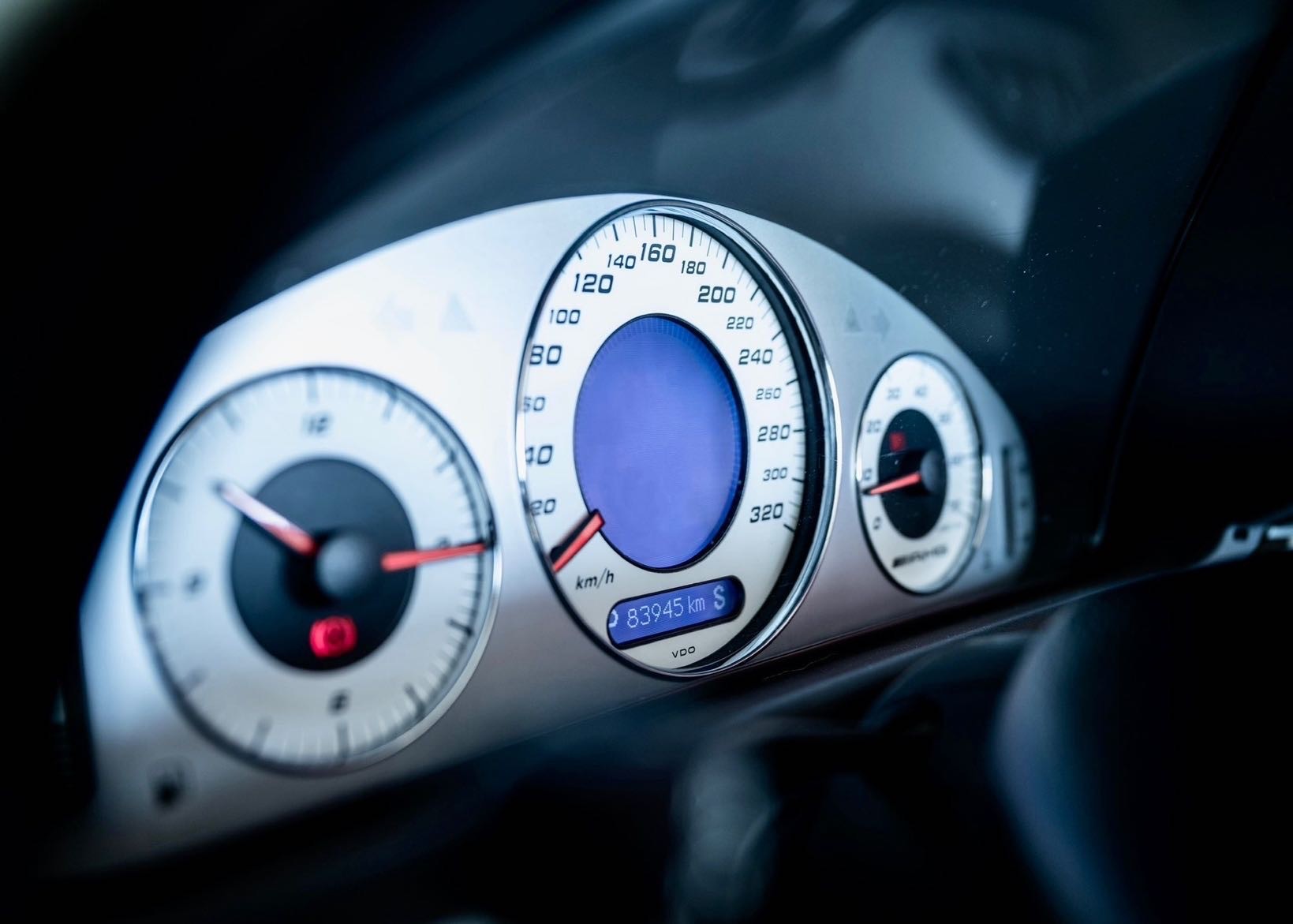 Image MERCEDES-BENZ CLK-55-AMG CLK 55 AMG Avantgarde (1st hand Swiss car, full Mercedes history) - SOLD !