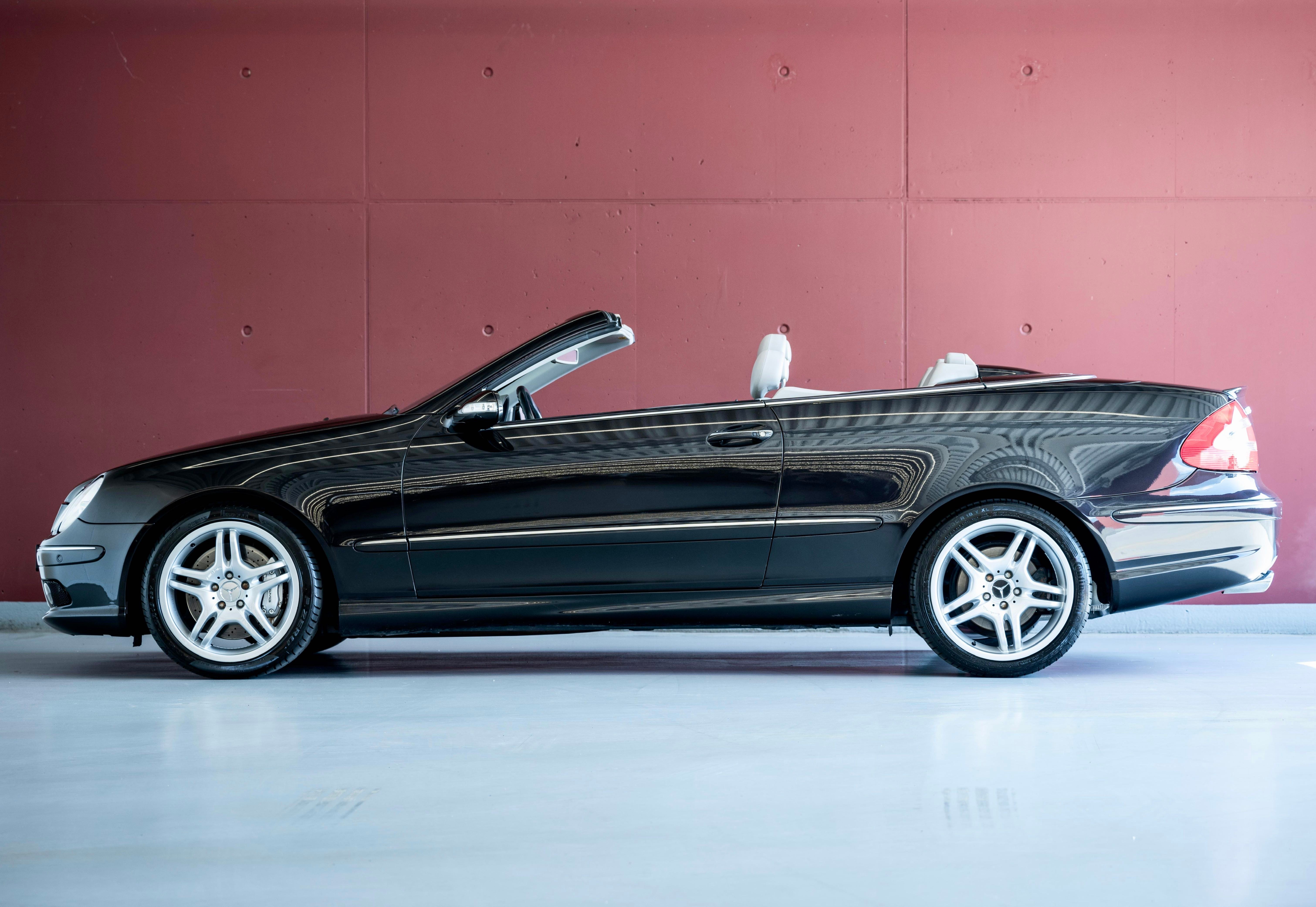 Image MERCEDES-BENZ CLK-55-AMG CLK 55 AMG Avantgarde (1st hand Swiss car, full Mercedes history) - SOLD !