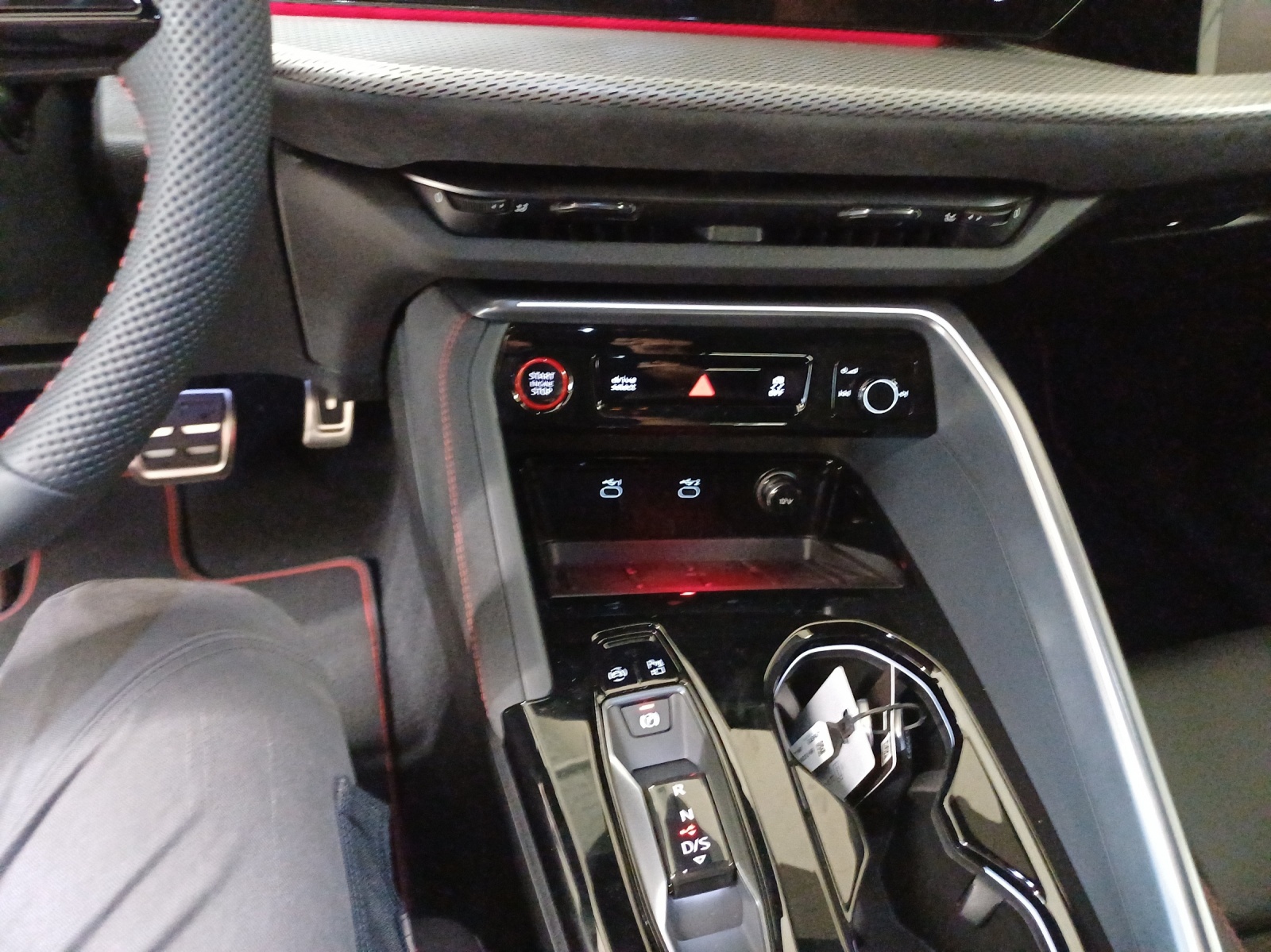 AUDI Q5 TDI quattro 150 kW S-tronic-image-10
