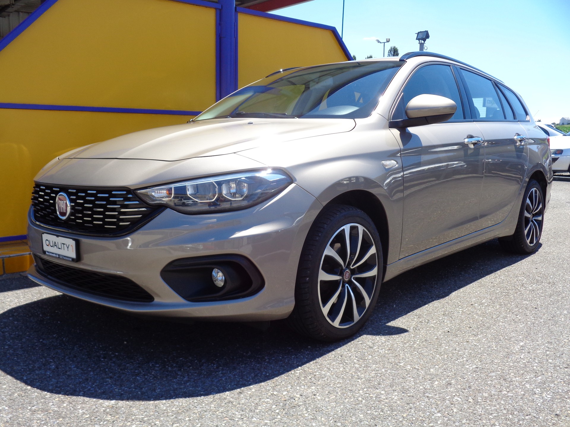 FIAT Tipo 1.6MJ Station Wagon Lounge DCT