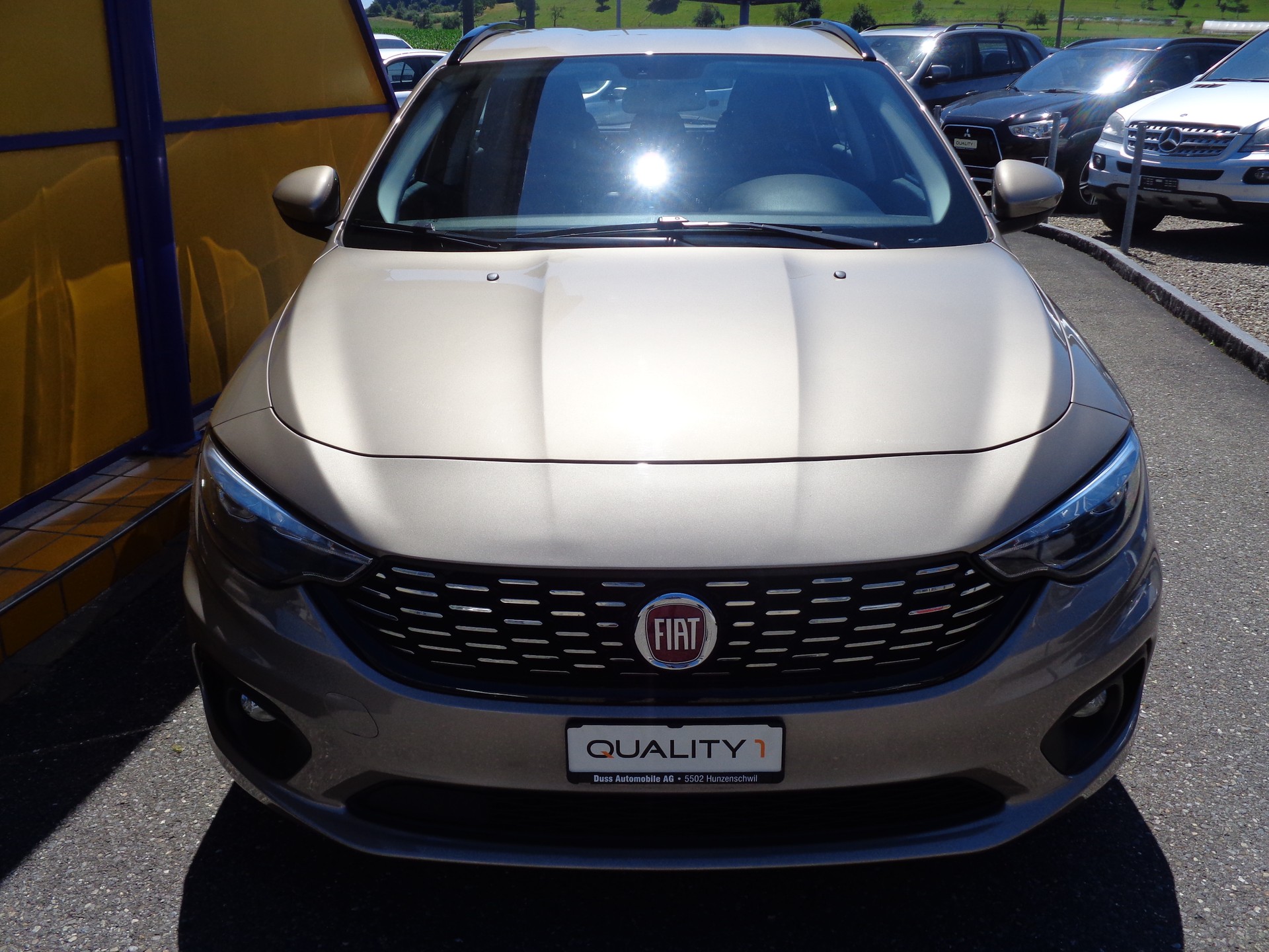FIAT Tipo 1.6MJ Station Wagon Lounge DCT-showroom-element-1