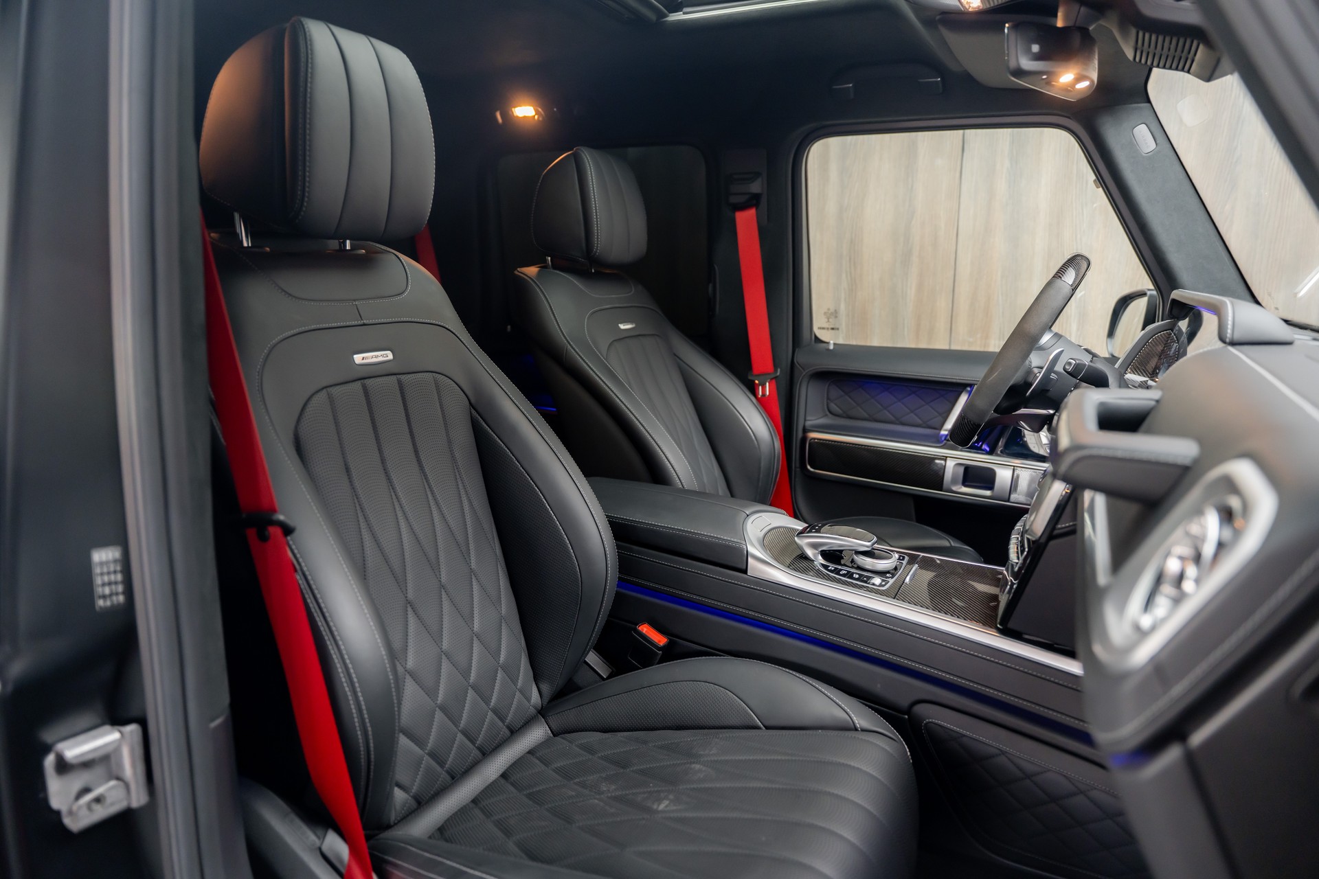 MERCEDES-BENZ G 63 AMG Speedshift Plus G-Tronic CH-Fz-showroom-element-3