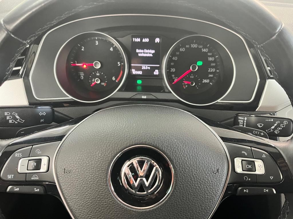 VW Passat 2.0 TDI BMT Comfortline DSG 4Motion-image-10
