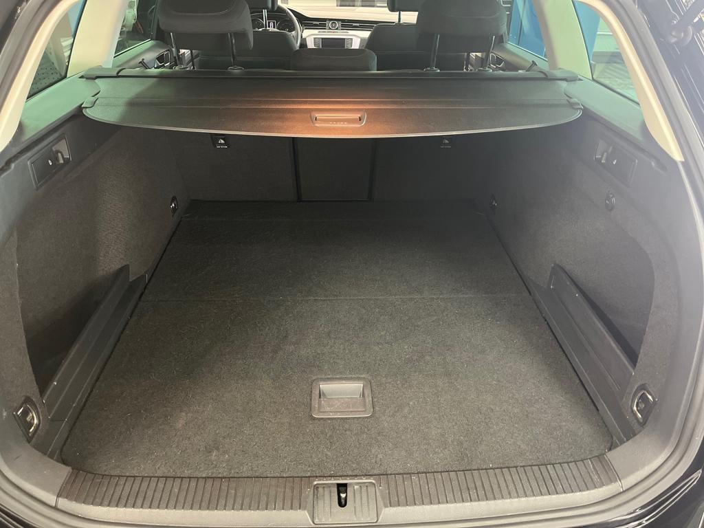 VW Passat 2.0 TDI BMT Comfortline DSG 4Motion-image-15