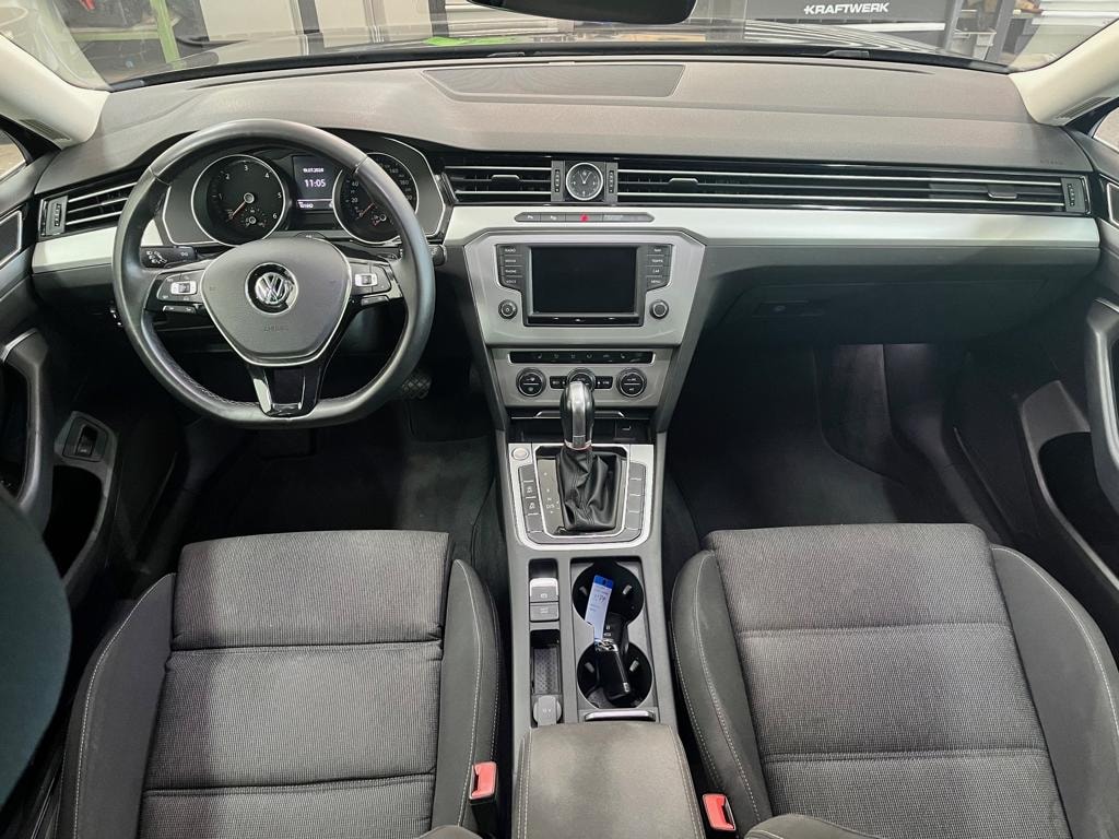 VW Passat 2.0 TDI BMT Comfortline DSG 4Motion-image-7