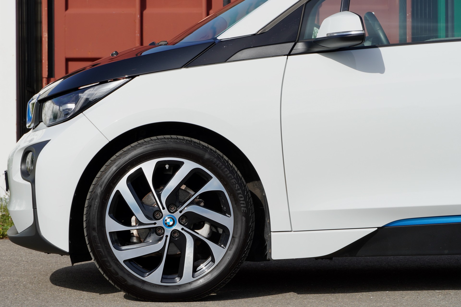 BMW i3 (60Ah)-showroom-element-3