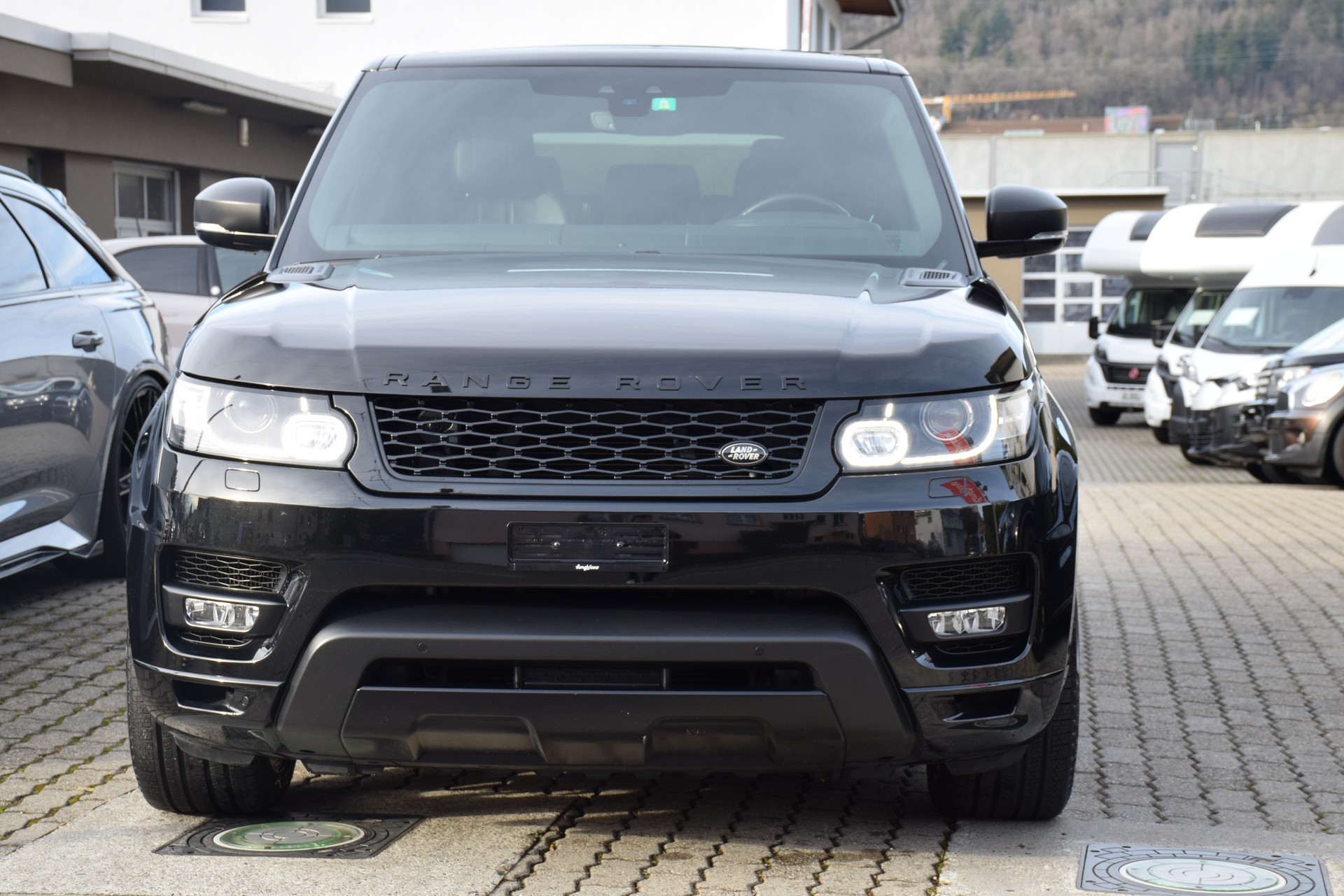 LAND ROVER Range Rover Sport 3.0 V6 S/C HSE Dynamic Automatic-image-3