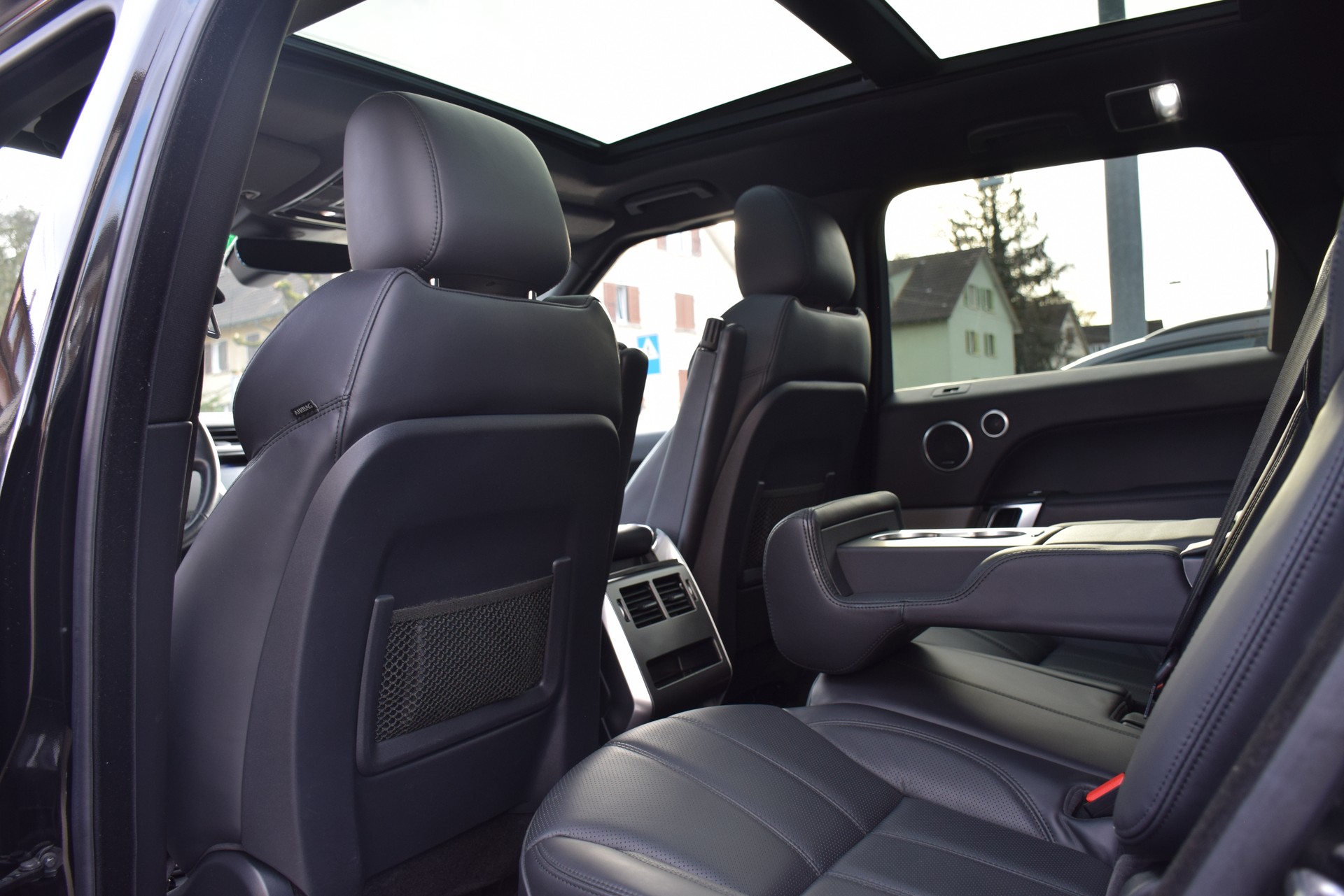 LAND ROVER Range Rover Sport 3.0 V6 S/C HSE Dynamic Automatic-image-13
