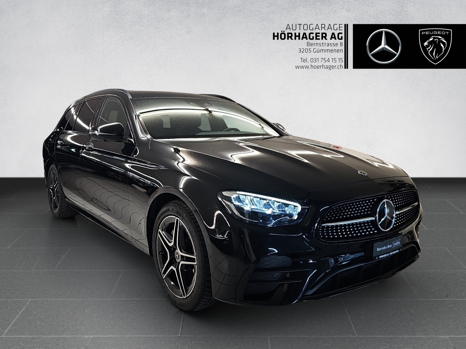 MERCEDES-BENZ E 220 d T 4Matic AMG Line 9G-Tronic