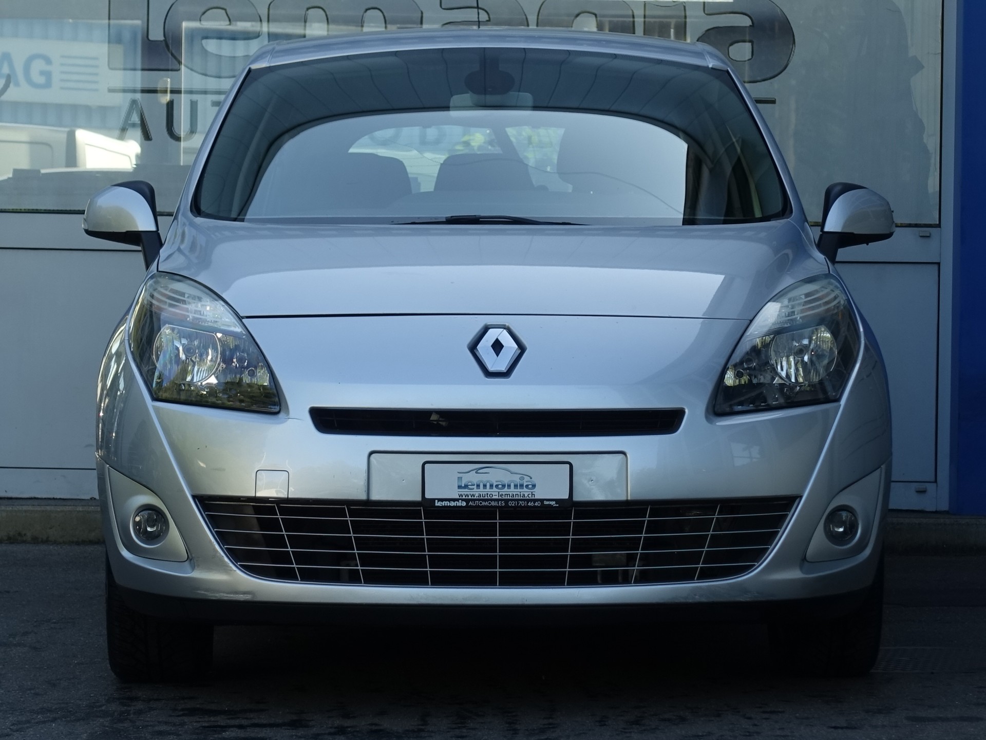 RENAULT Grand Scénic 2.0 16V Dynamique X-Tronic CVT-showroom-element-2