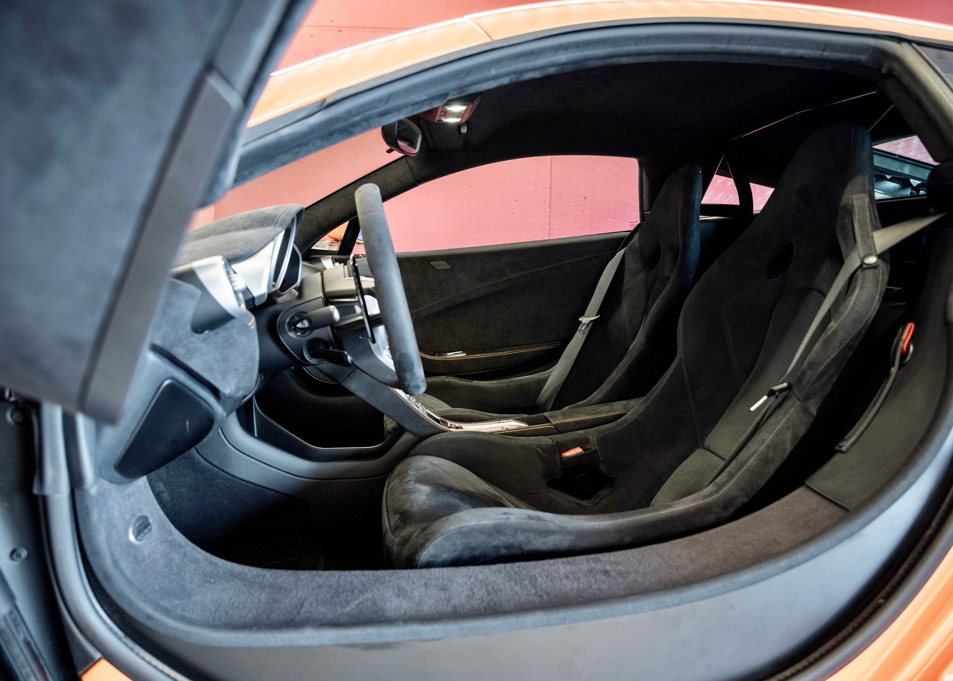 McLAREN 650S Coupé 3.8 V8 SSG-image-20