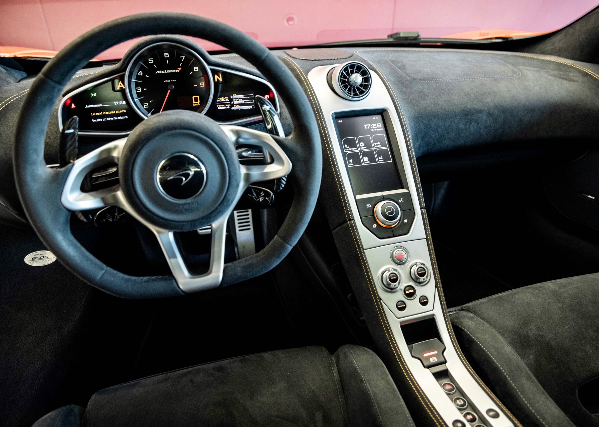 McLAREN 650S Coupé 3.8 V8 SSG-image-16