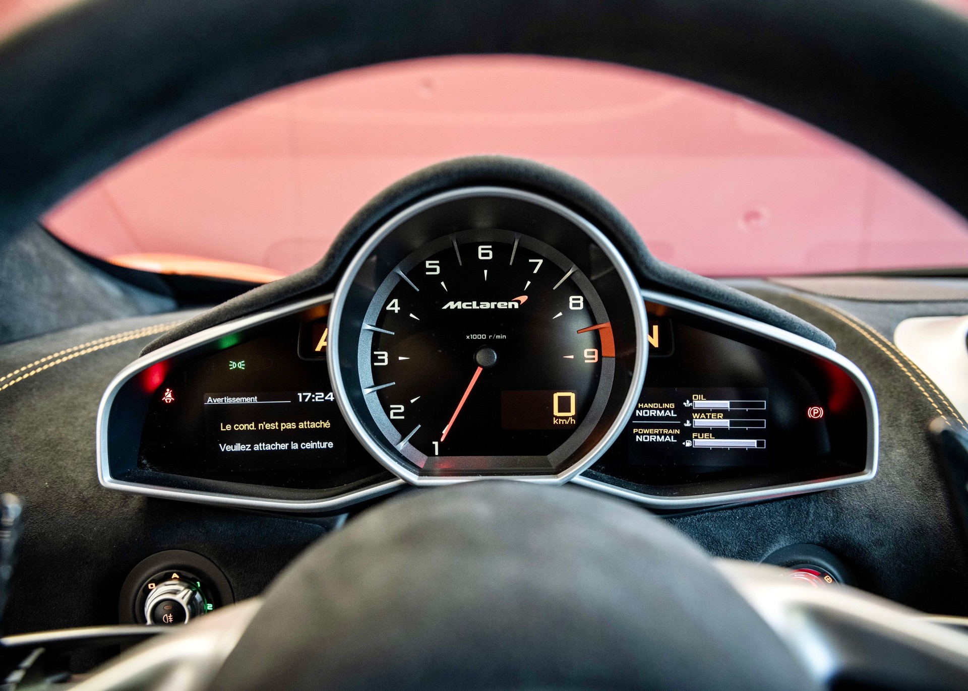 McLAREN 650S Coupé 3.8 V8 SSG-image-24