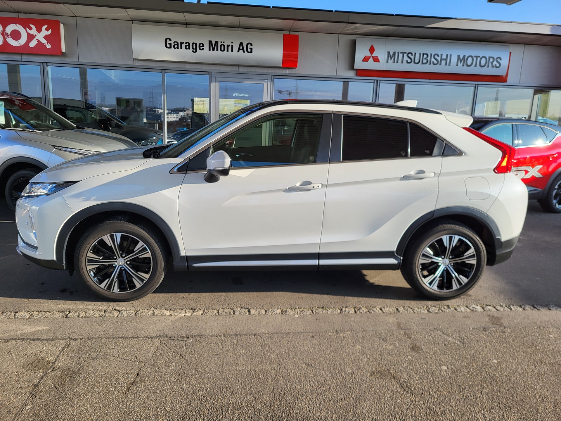 MITSUBISHI Eclipse Cross 1.5 T-Mivec Diamond 4WD CVT-image-2