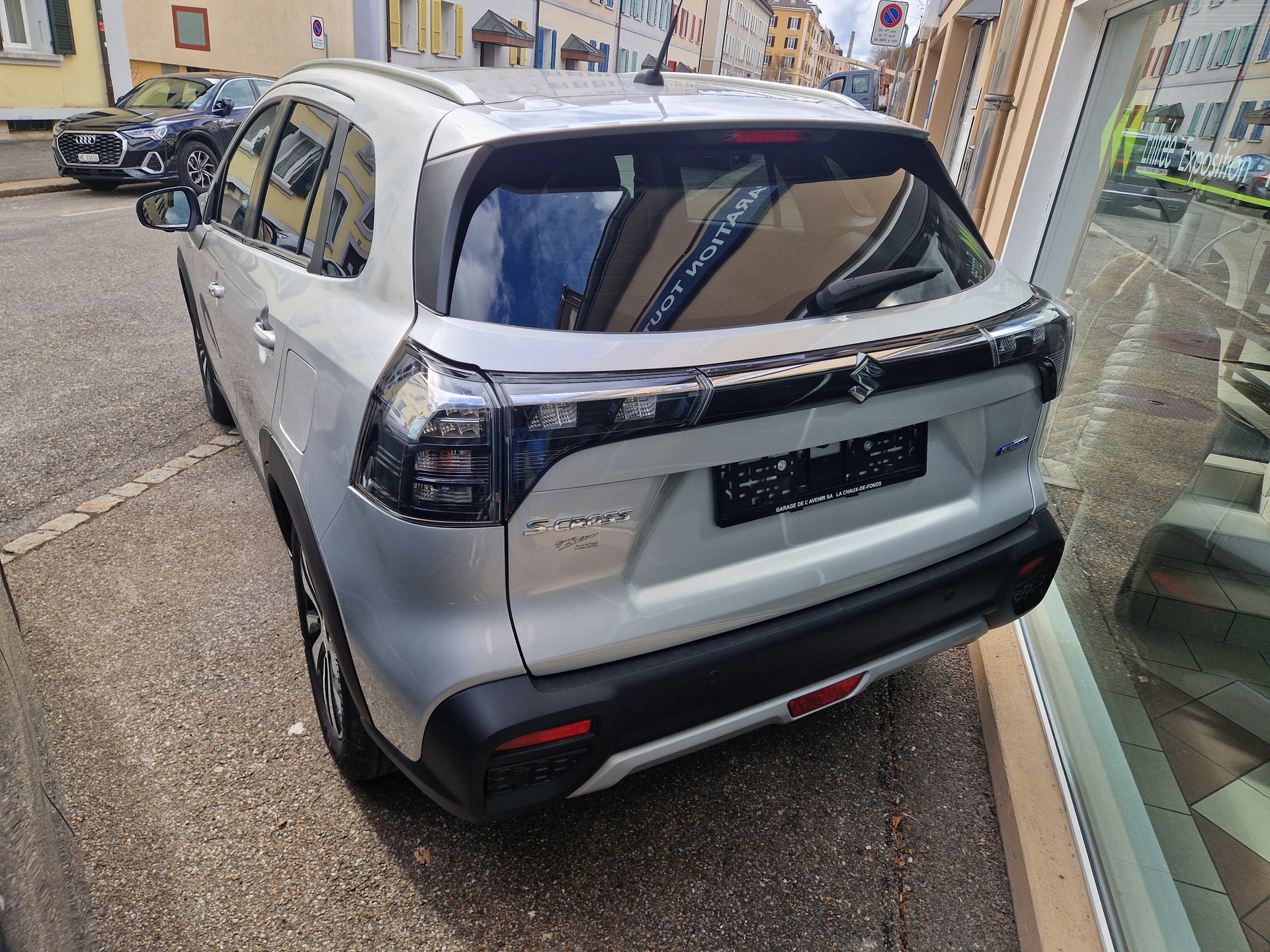 SUZUKI S-Cross 1.4 16V Compact Top MHD 4WD-image-1
